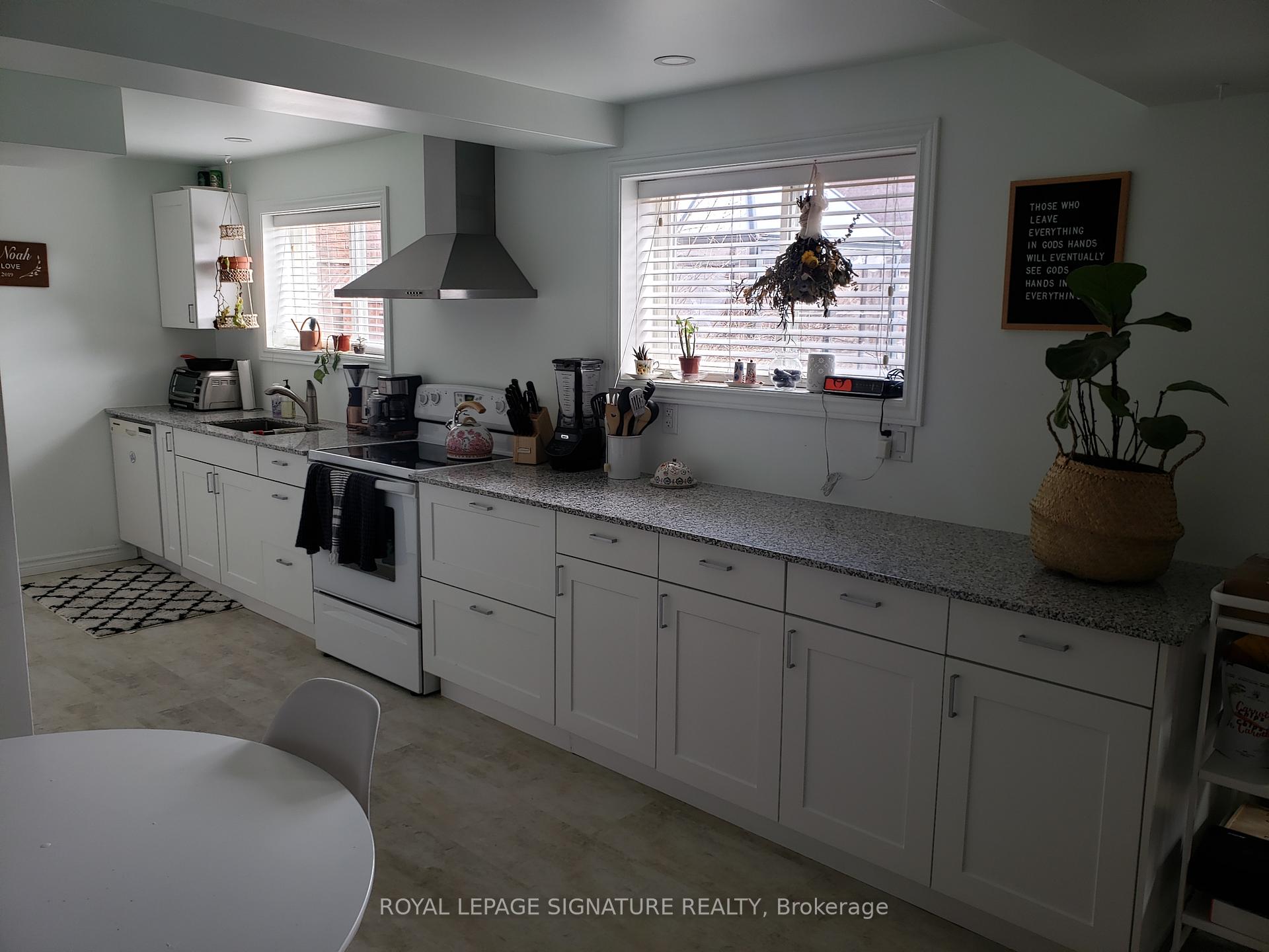 Photo 14 of Unit B, 155 Hanmer Street, Barrie, East Bayfield — HOMEH