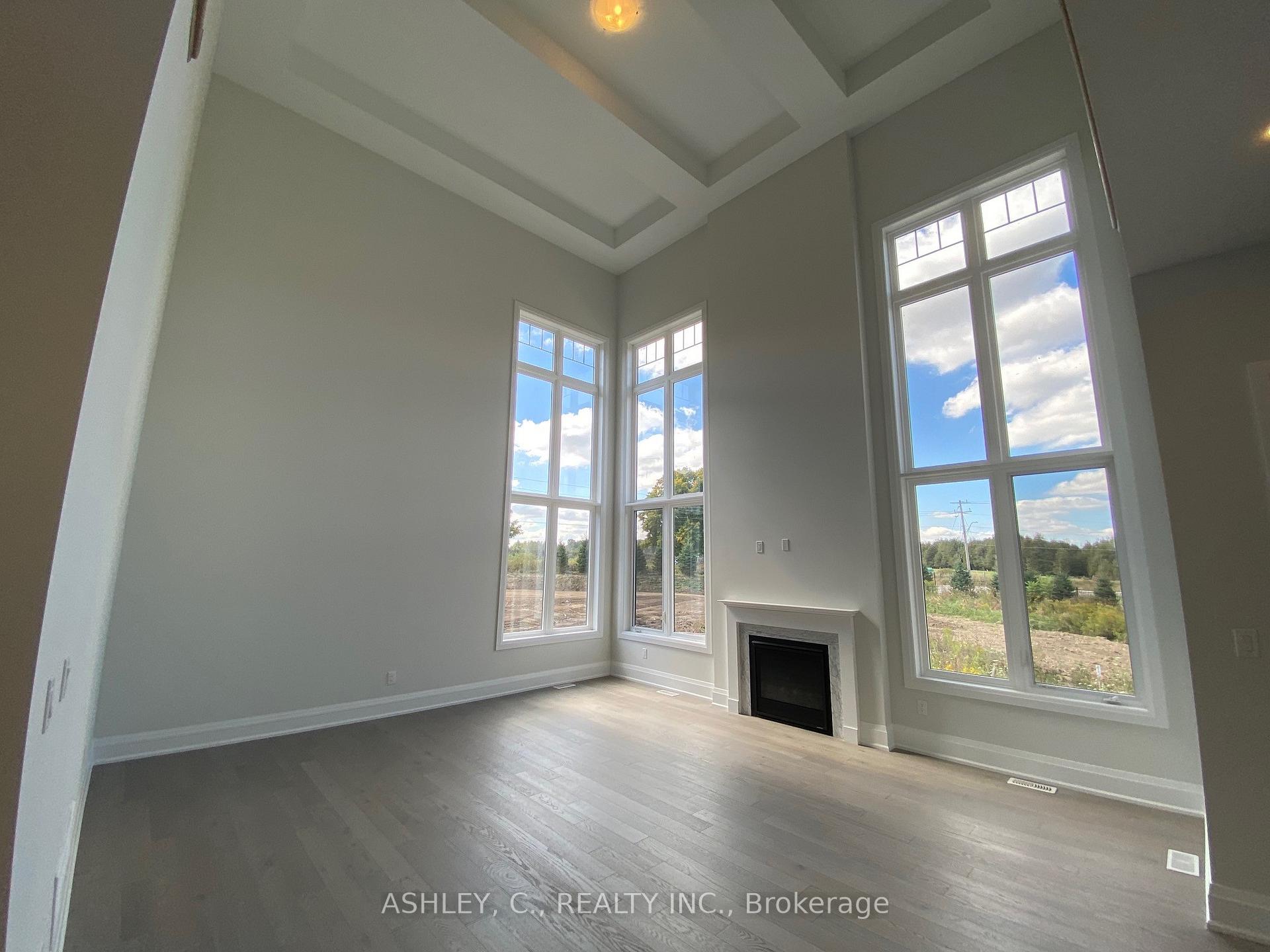 Photo 6 of 132 WIlliam Crisp Drive, Caledon, Alton — HOMEH