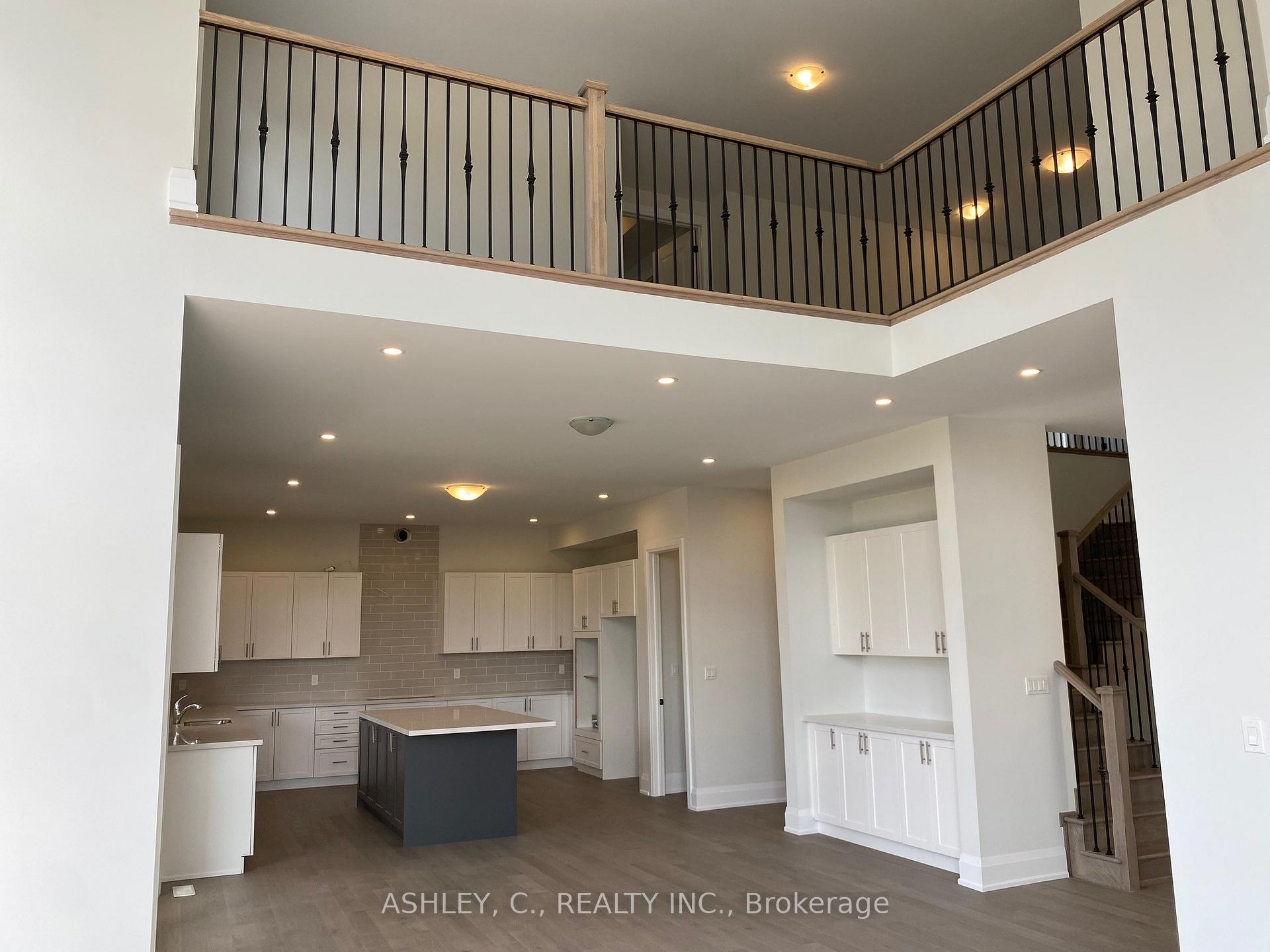 Photo 8 of 132 WIlliam Crisp Drive, Caledon, Alton — HOMEH