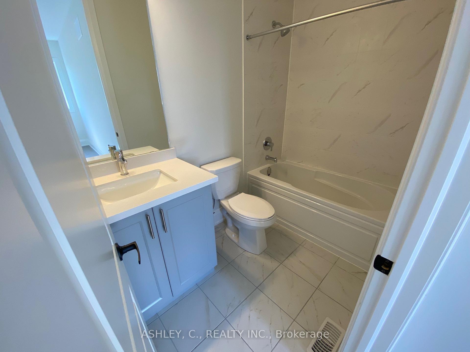 Photo 19 of 132 WIlliam Crisp Drive, Caledon, Alton — HOMEH