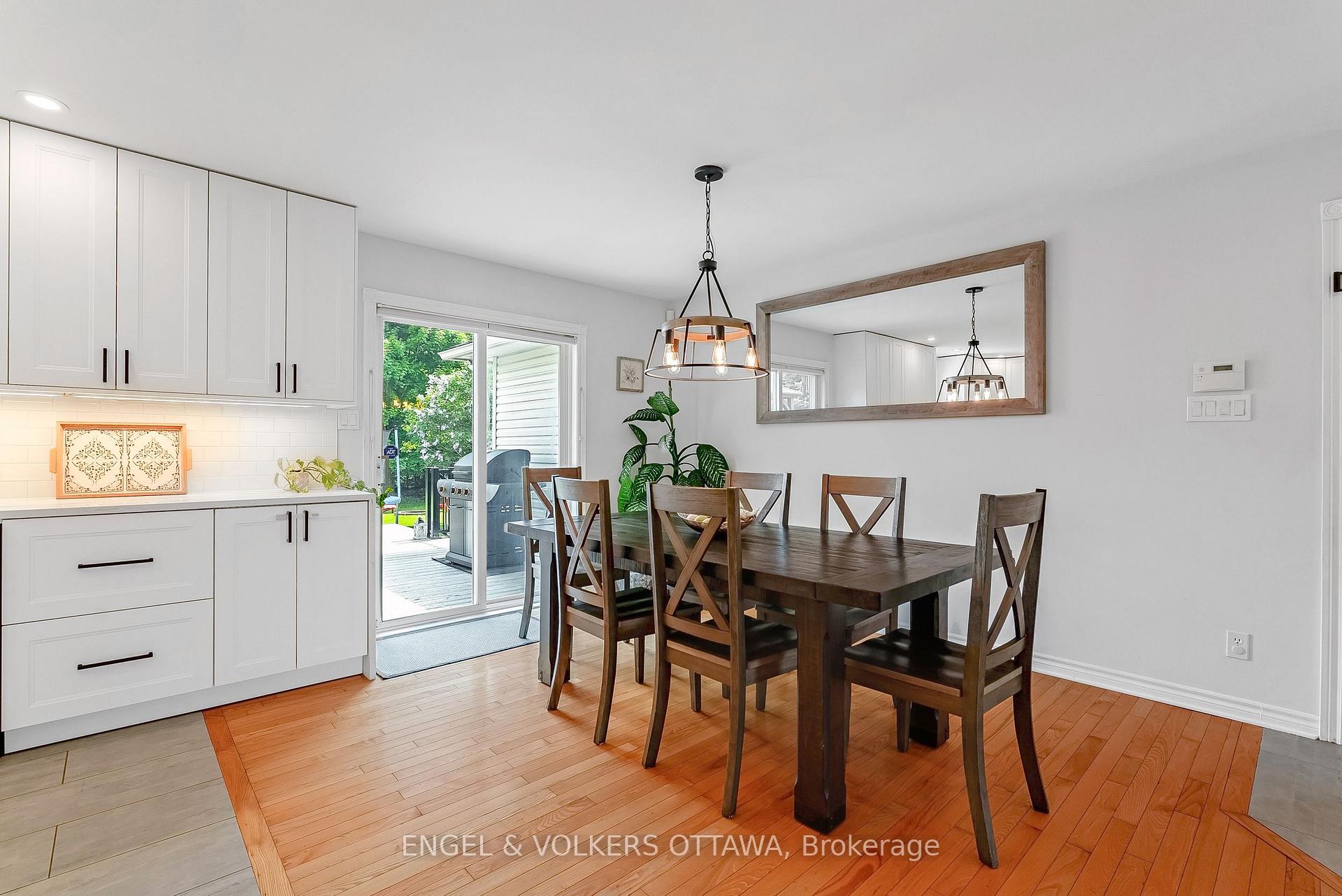 Photo 16 of 6978 Aldergrove Way, Ottawa, Greely — HOMEH