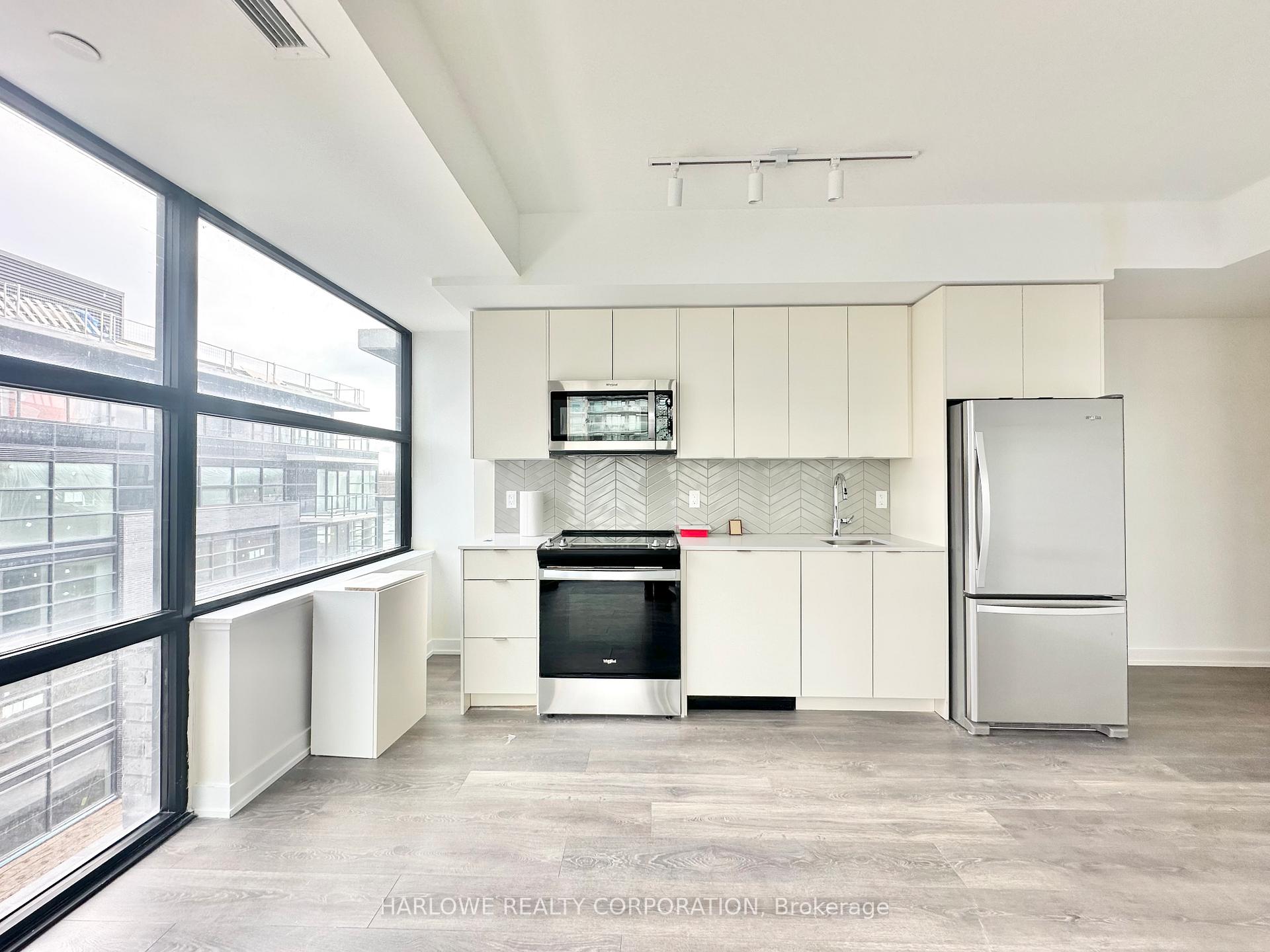 Photo 8 of Unit 446 E, 1610 Charles Street E, Whitby, Port Whitby — HOMEH