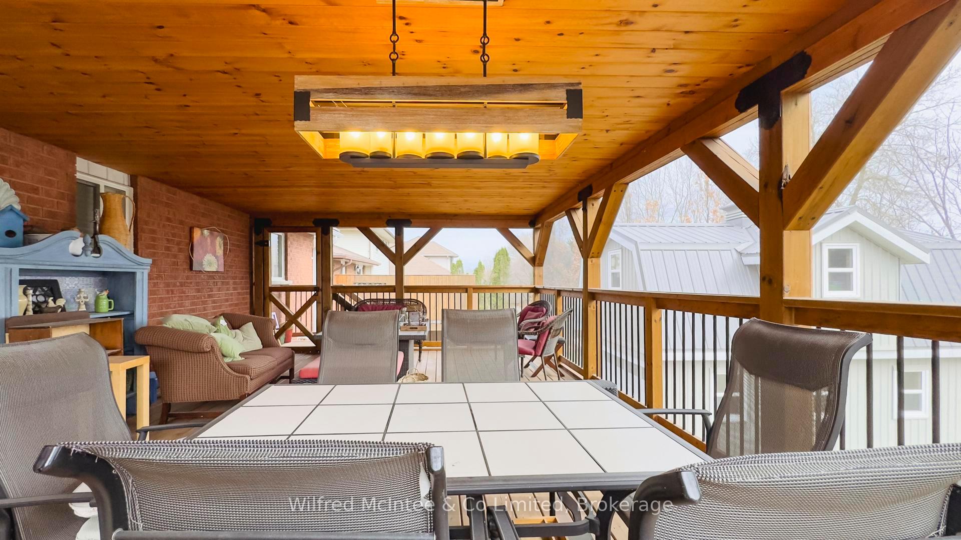 Photo 10 of 689 21st A Avenue, Hanover — HOMEH