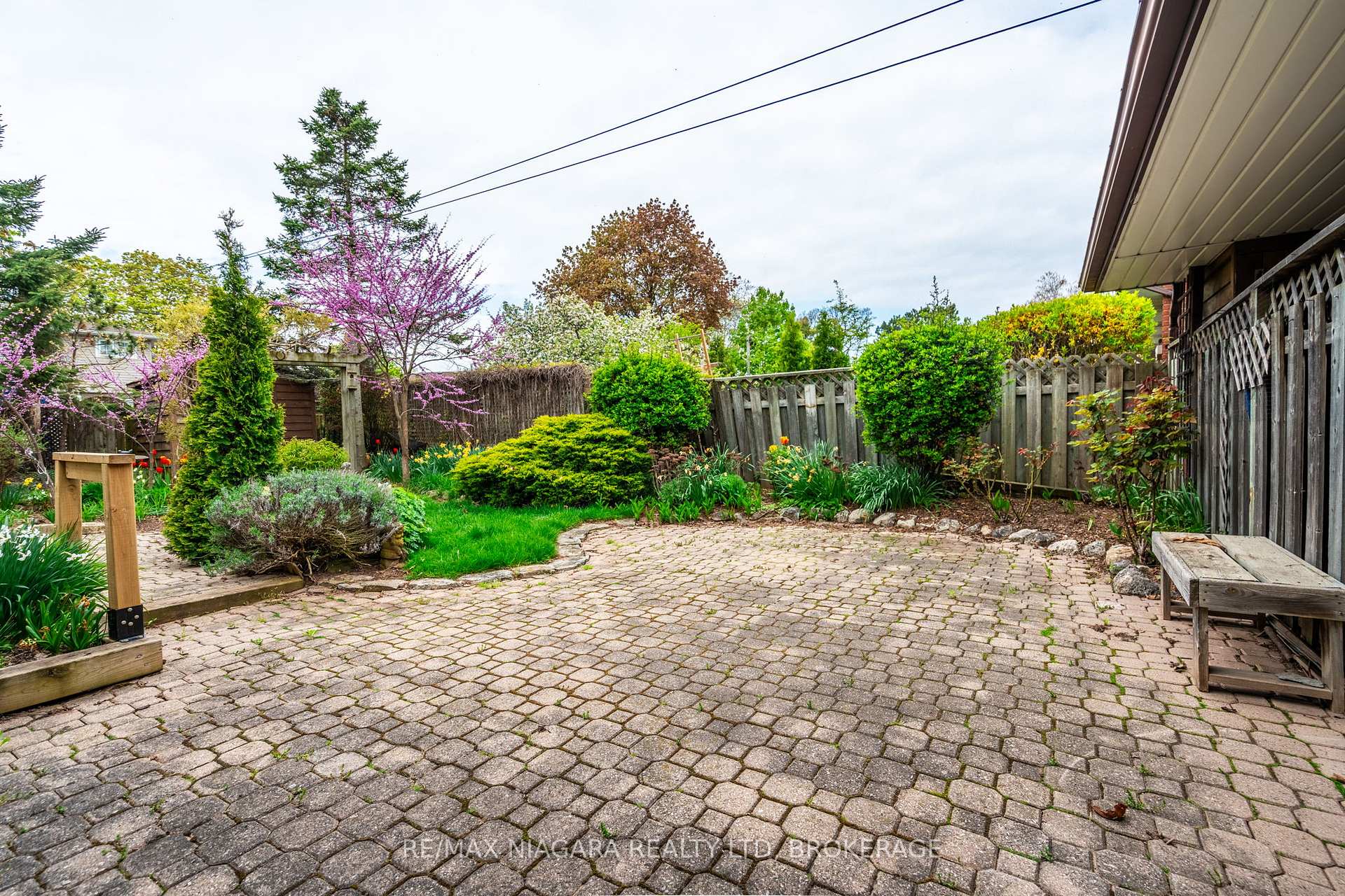 Photo 30 of 5 Almond Gardens, Grimsby, Grimsby Beach — HOMEH