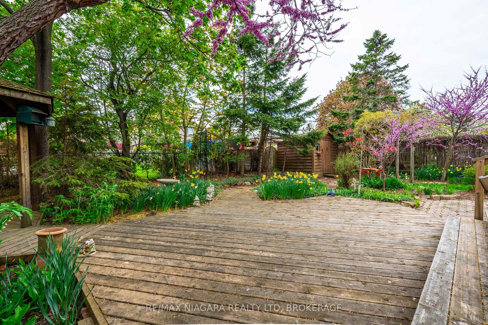 Photo 39 of 5 Almond Gardens, Grimsby, Grimsby Beach — HOMEH