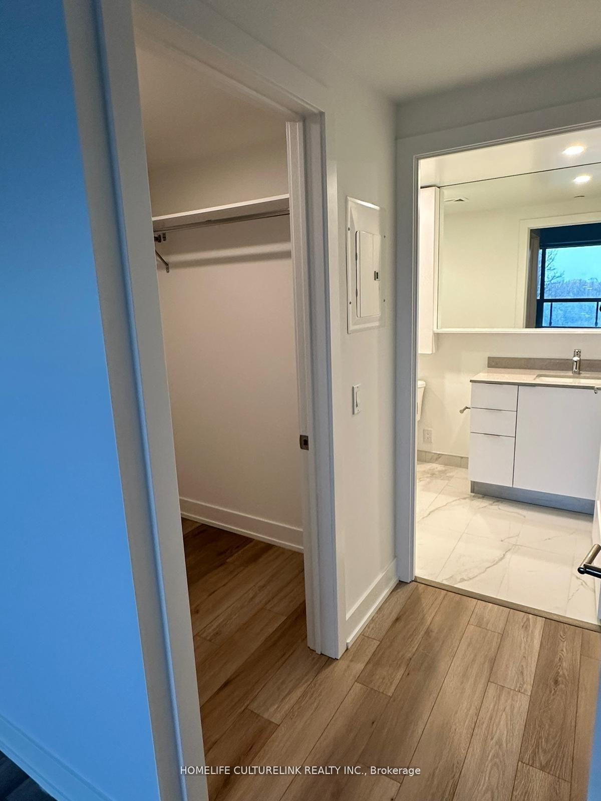 Photo 12 of Unit 620, 8 Cedarland Drive, Markham, Unionville — HOMEH