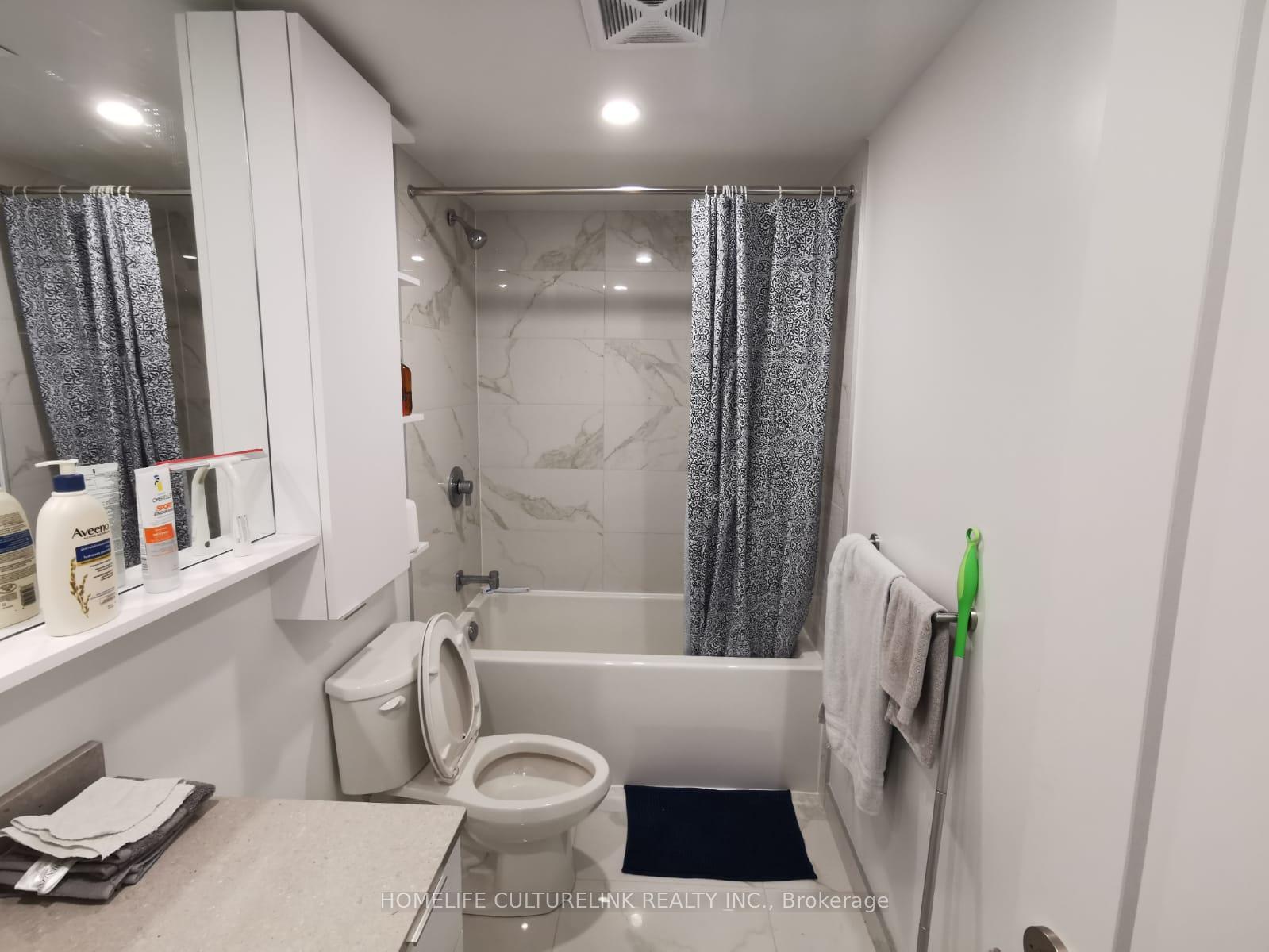 Photo 10 of Unit 620, 8 Cedarland Drive, Markham, Unionville — HOMEH