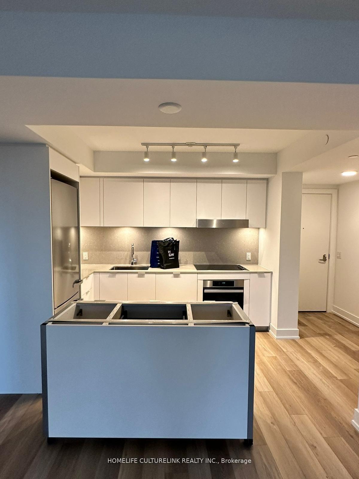 Photo 14 of Unit 620, 8 Cedarland Drive, Markham, Unionville — HOMEH