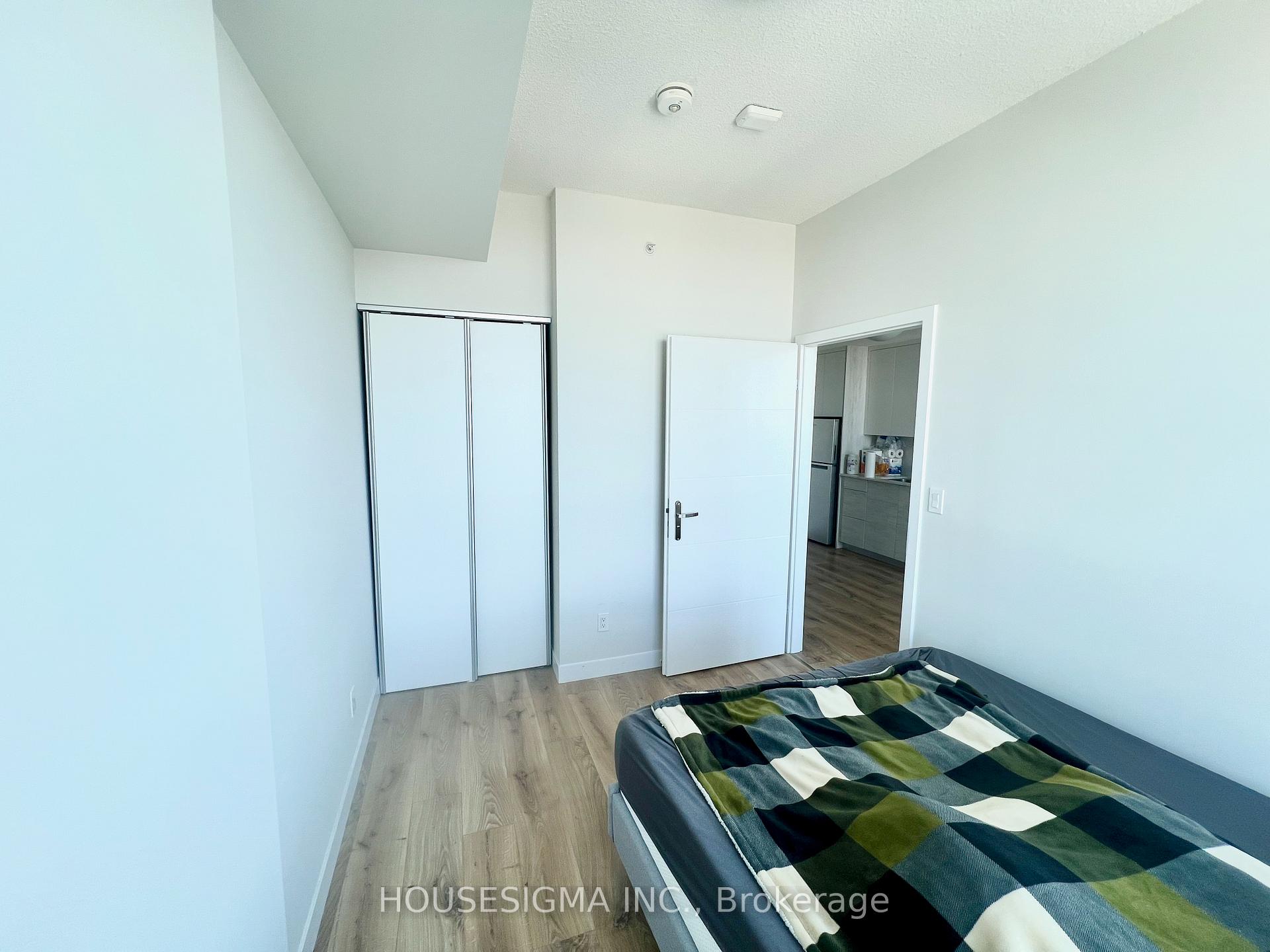 Photo 14 of Unit 2408, 60 Frederick Street, Kitchener — HOMEH