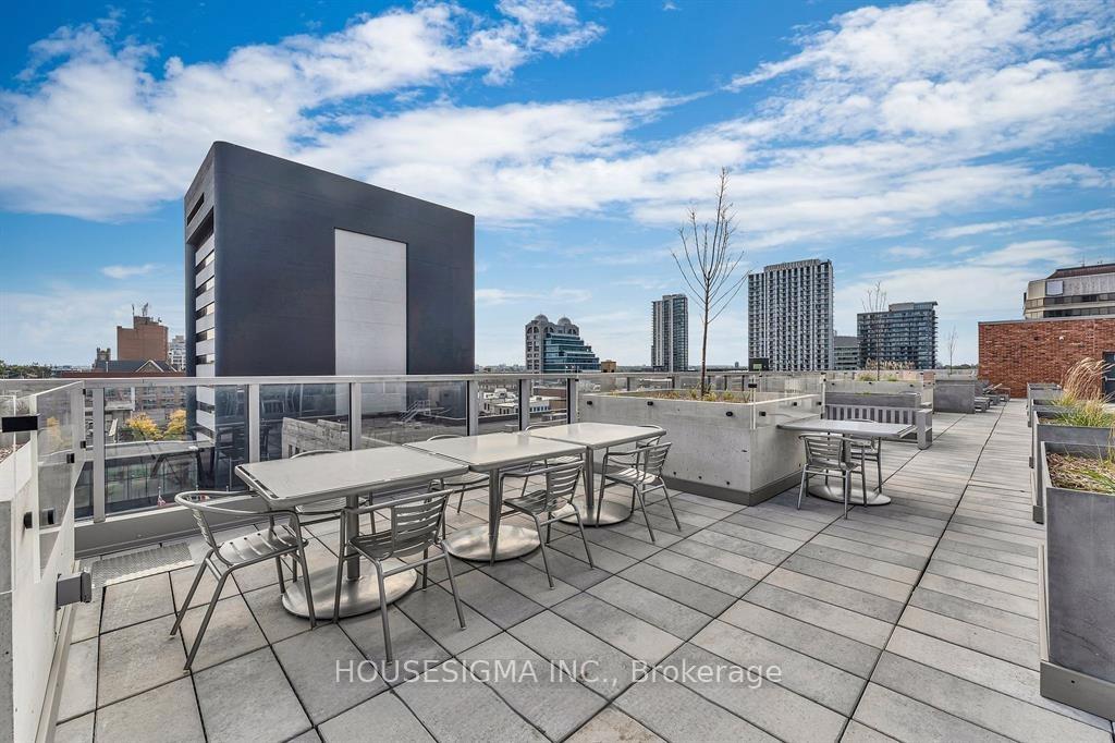 Photo 10 of Unit 2408, 60 Frederick Street, Kitchener — HOMEH