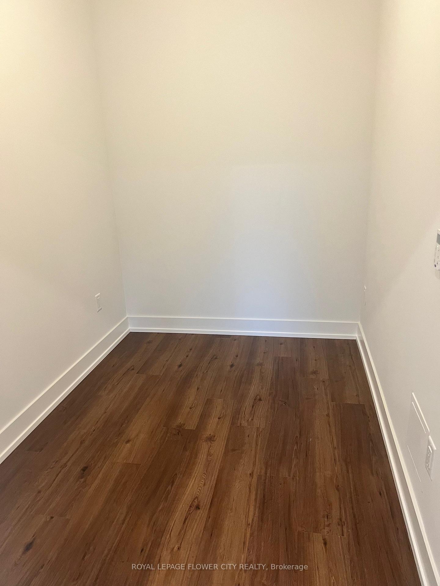 Photo 7 of Unit 103, 1000 Lackner Place, Kitchener — HOMEH