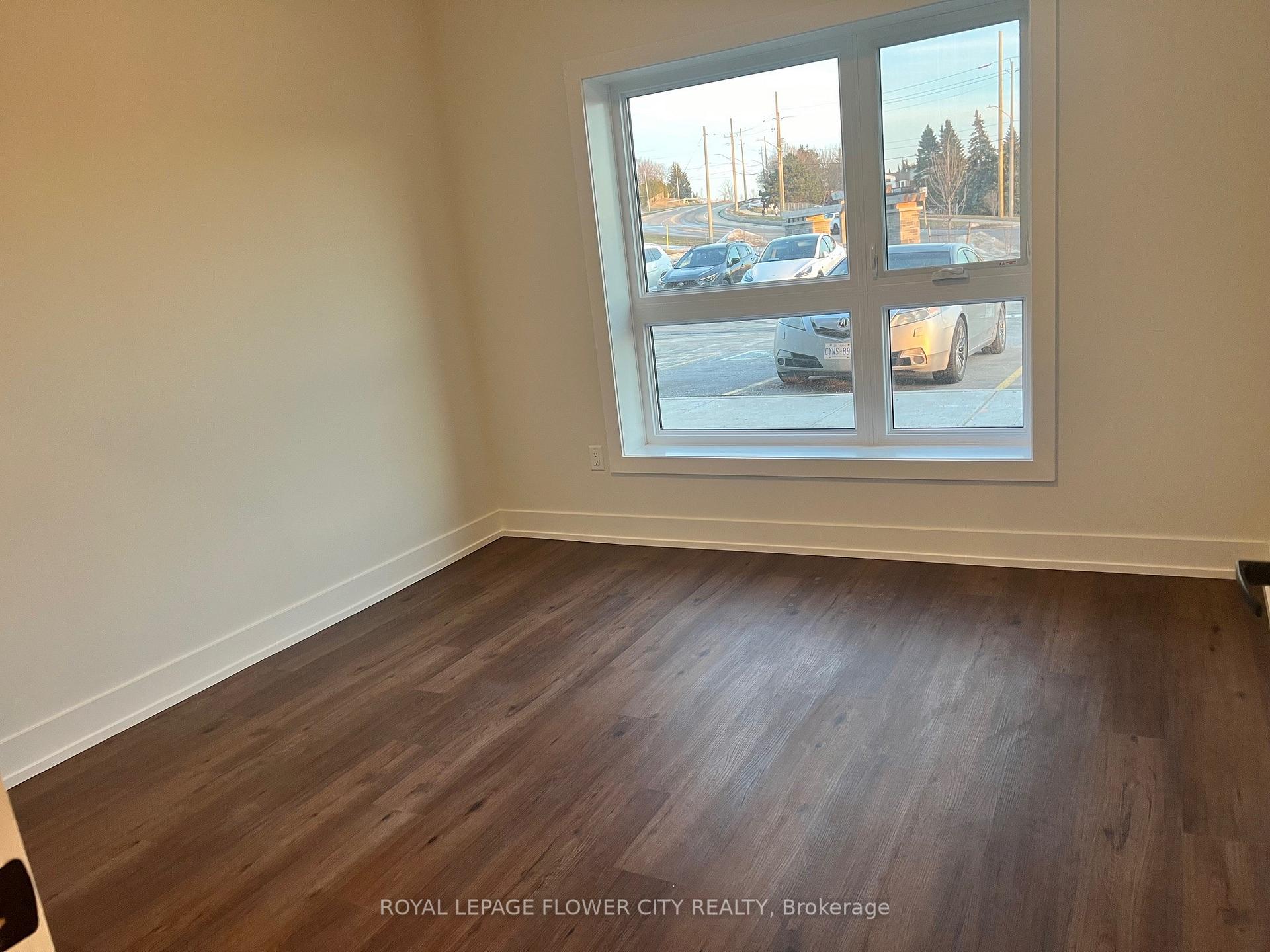 Photo 6 of Unit 103, 1000 Lackner Place, Kitchener — HOMEH