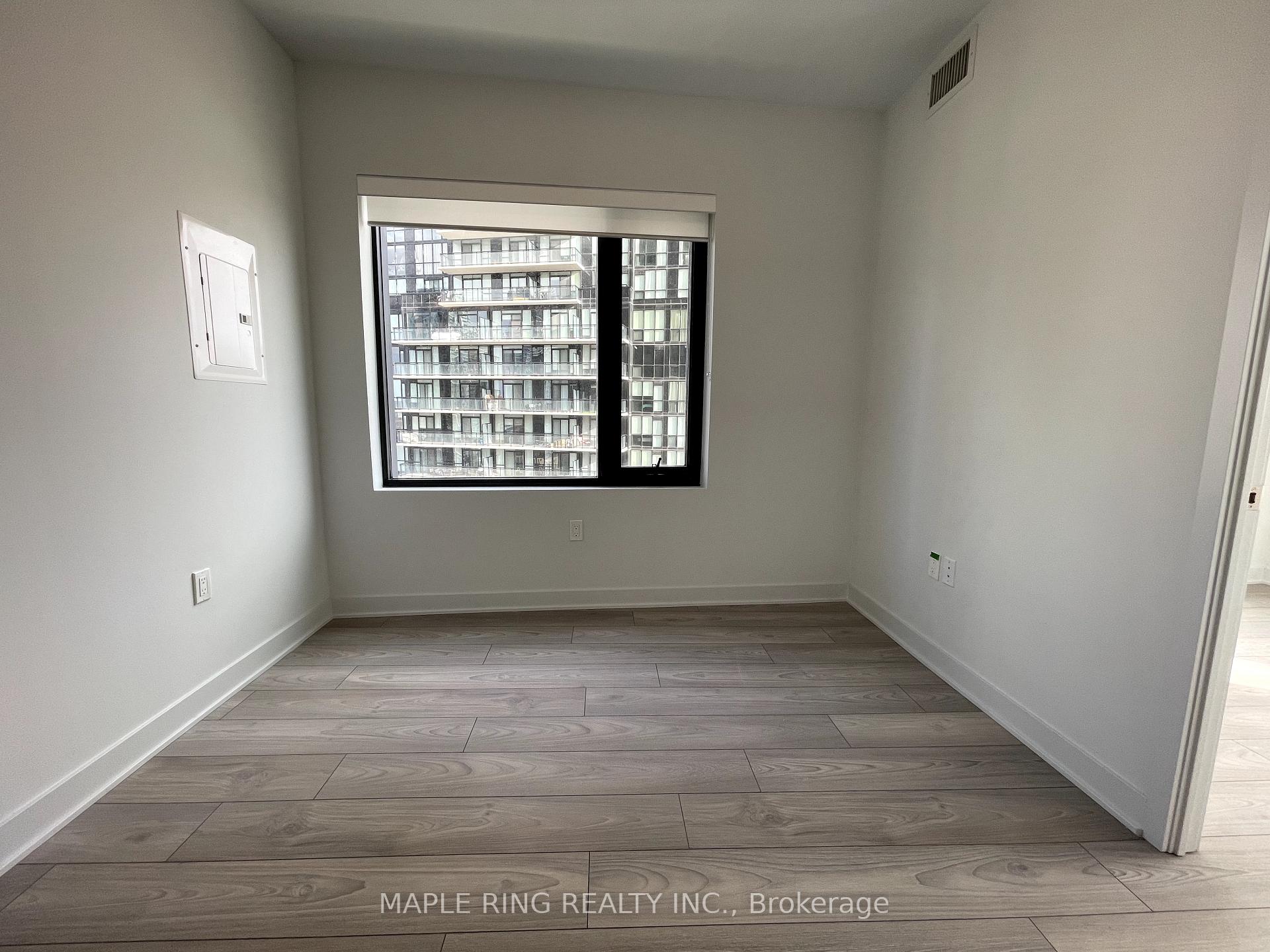 Photo 3 of Unit 2306, 2920 Highway 7 Road, Vaughan, Concord — HOMEH