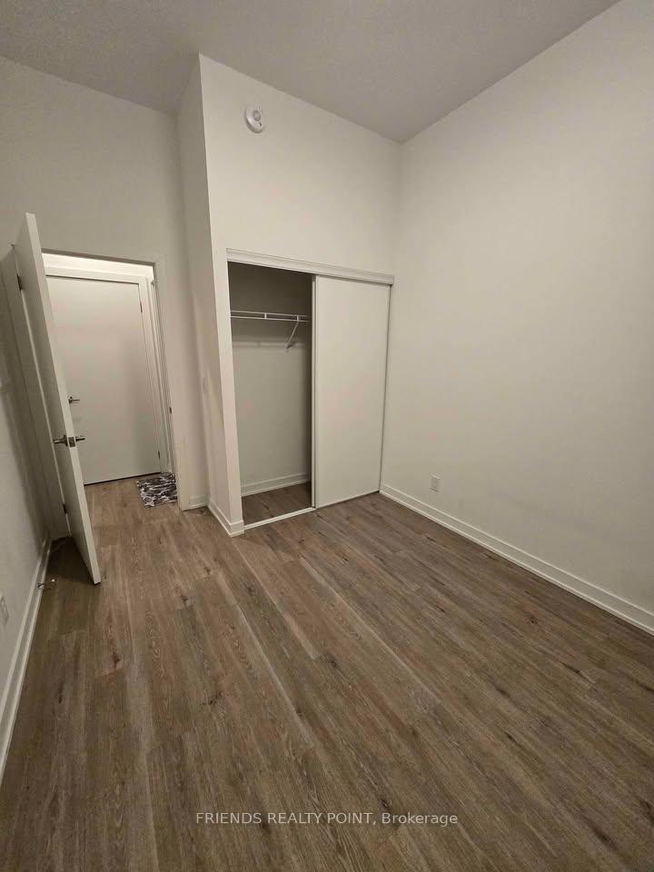 Photo 9 of Unit 104, 56 Lakeside Terrace, Barrie, Little Lake — HOMEH