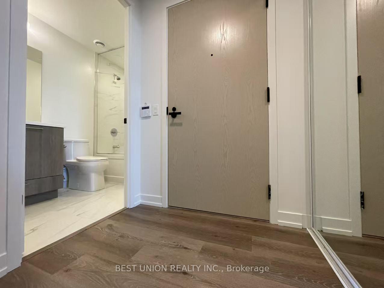Photo 6 of Unit 1801, 225 Commerce Street, Vaughan, Vaughan Corporate Centre — HOMEH