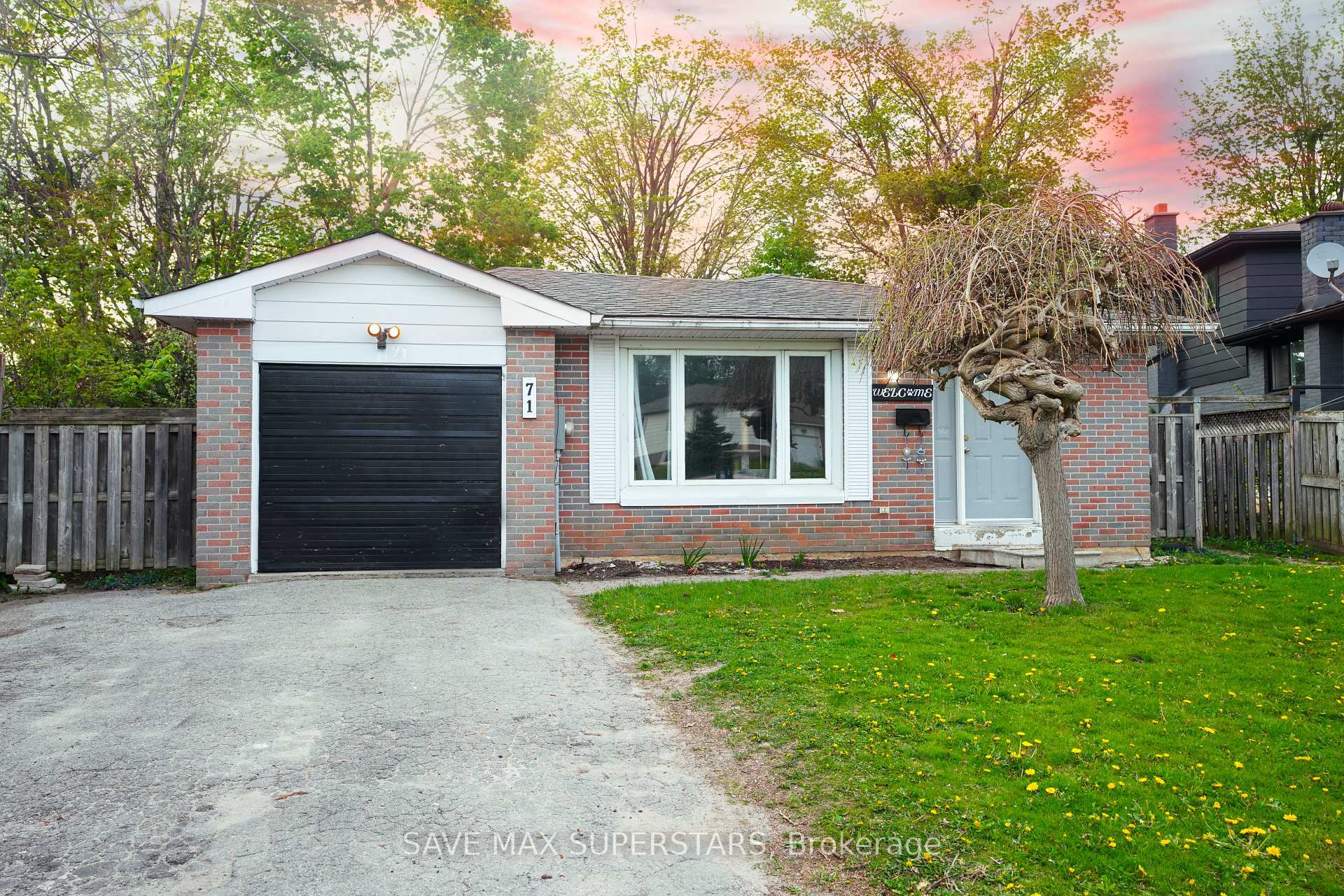 Front of 71 College Crescent