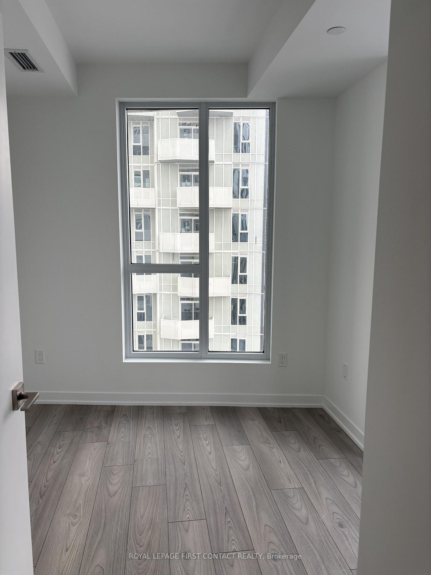 Photo 2 of Unit 1723, 498 Caldari Road, Vaughan, Concord — HOMEH