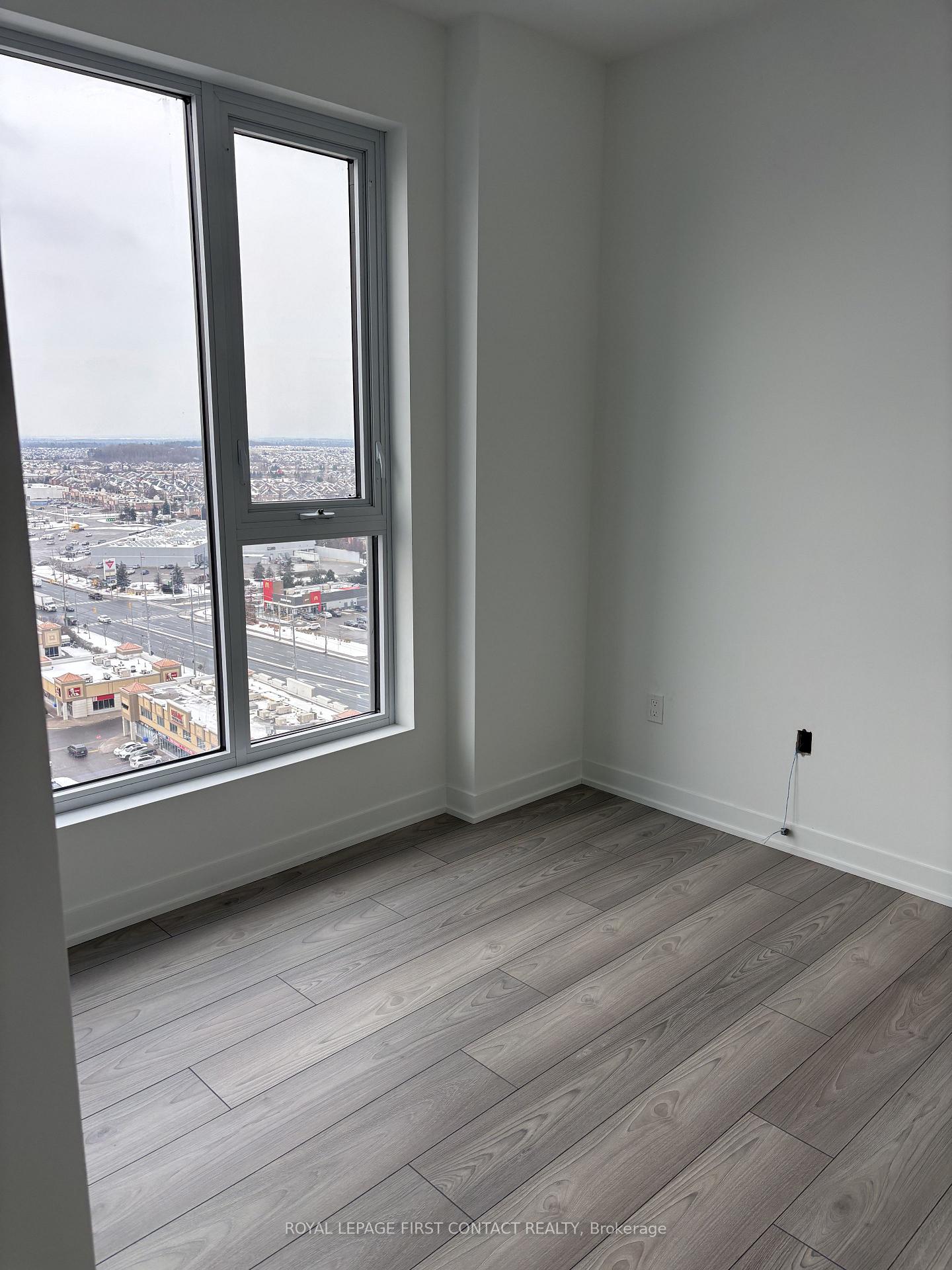Photo 10 of Unit 1723, 498 Caldari Road, Vaughan, Concord — HOMEH