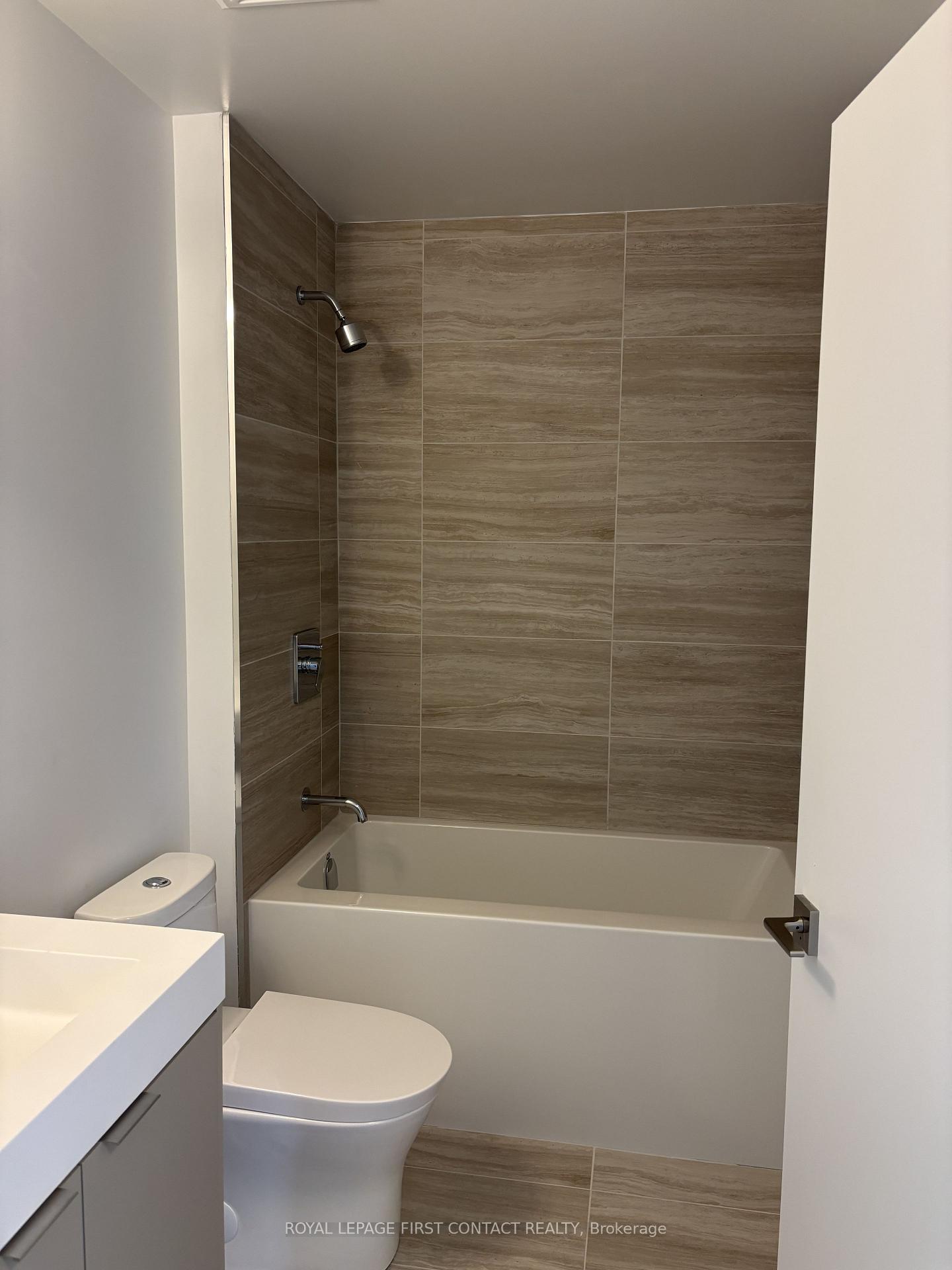 Photo 8 of Unit 1723, 498 Caldari Road, Vaughan, Concord — HOMEH