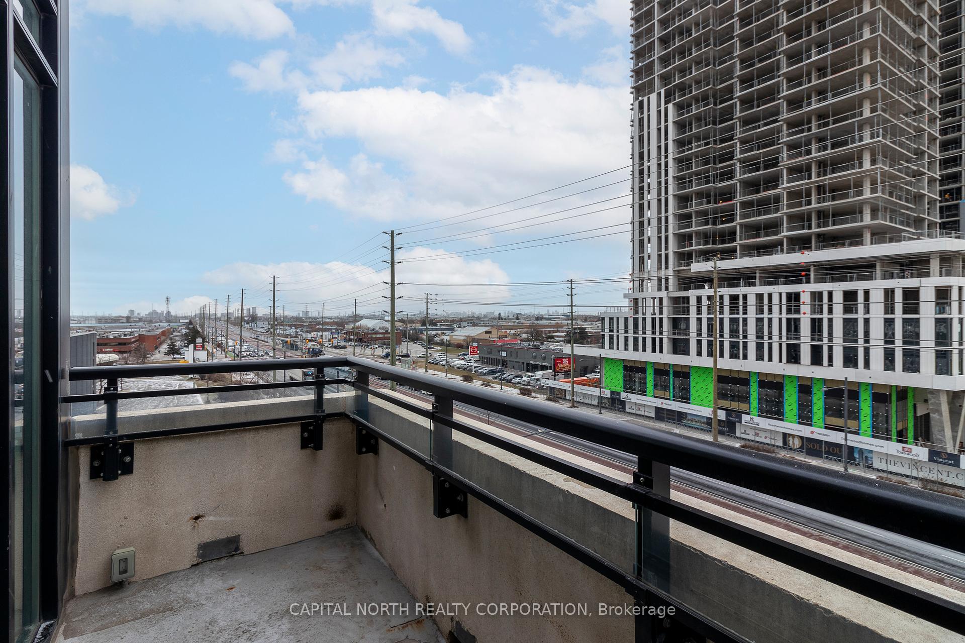 Photo 12 of Unit 506, 2900 Highway 7, Vaughan, Concord — HOMEH