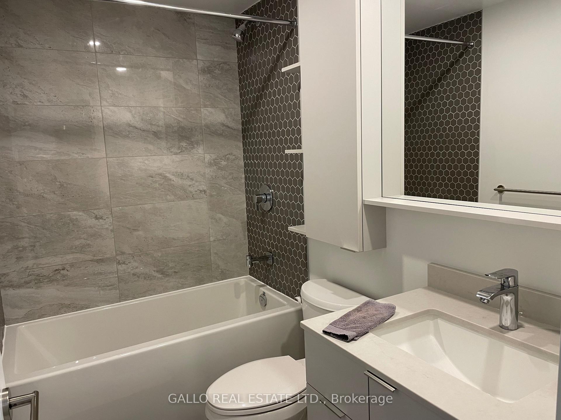Photo 11 of Unit 303, 9 Clegg Road, Markham, Unionville — HOMEH