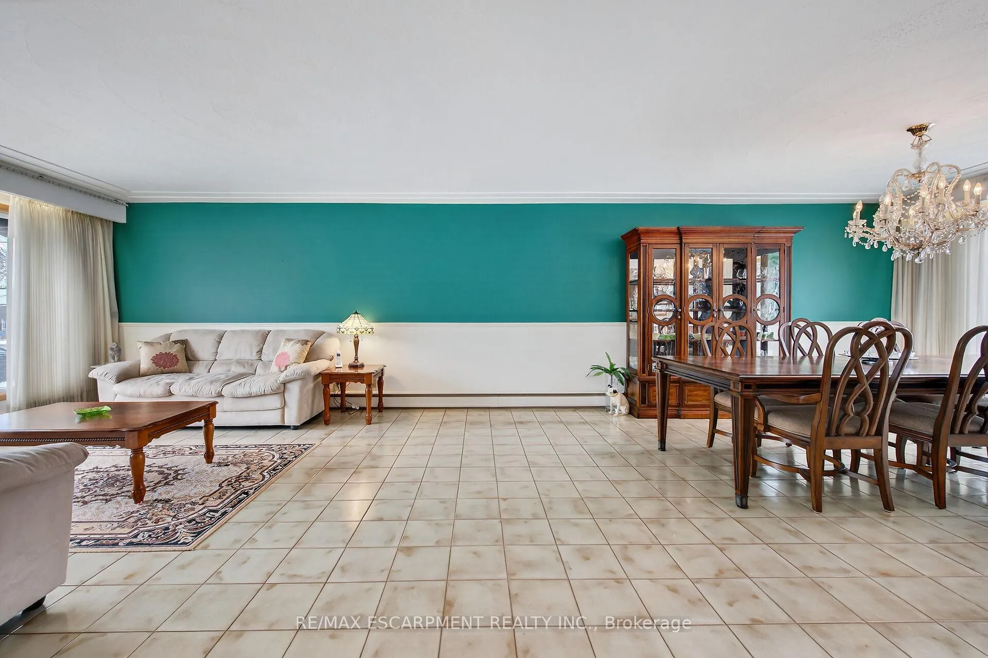 Photo 21 of 16 Southill Drive, Hamilton, Centremount — HOMEH