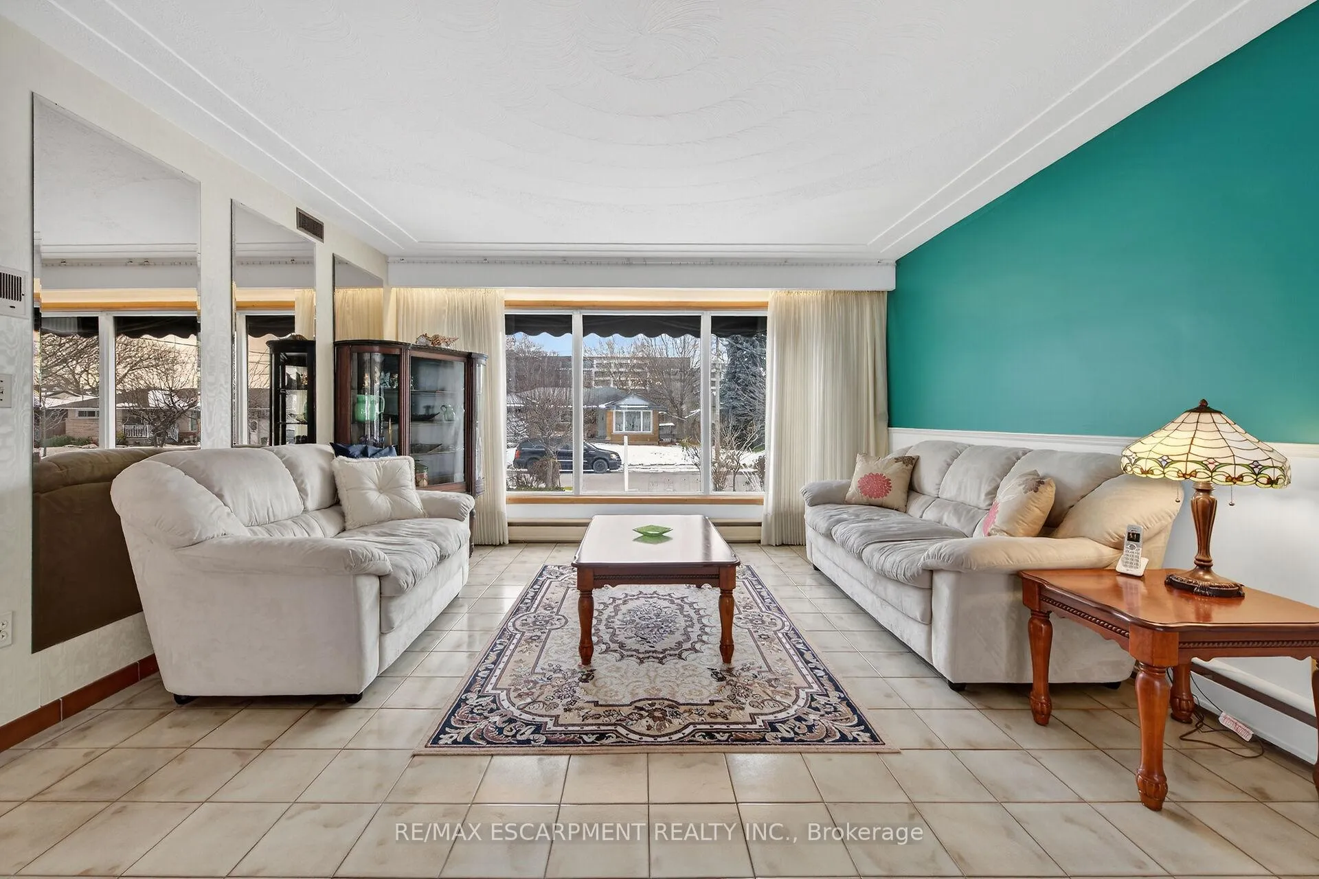 Photo 22 of 16 Southill Drive, Hamilton, Centremount — HOMEH