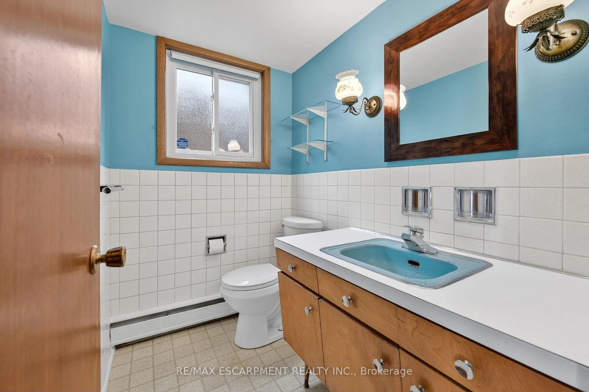 Photo 37 of 16 Southill Drive, Hamilton, Centremount — HOMEH