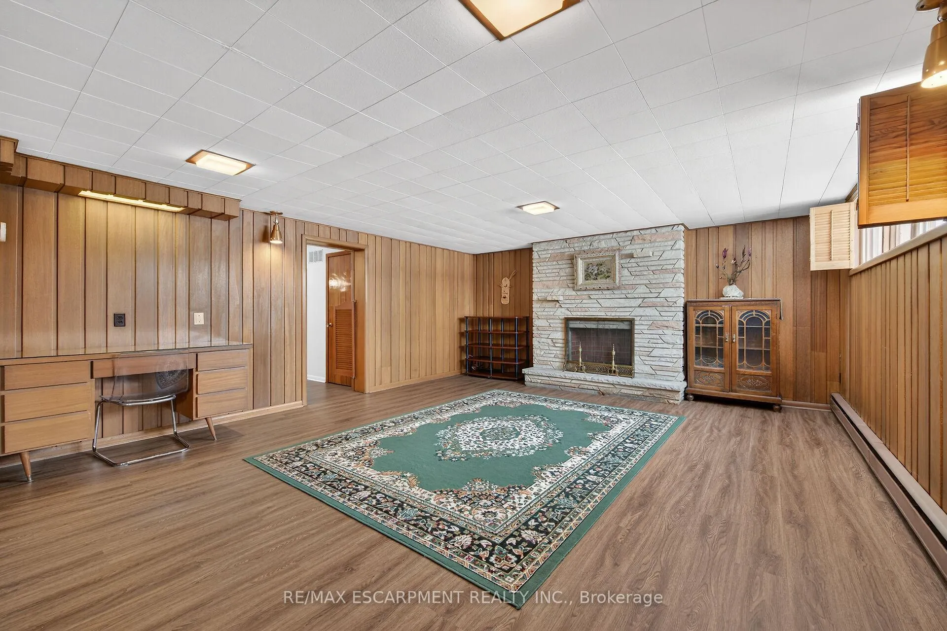 Photo 40 of 16 Southill Drive, Hamilton, Centremount — HOMEH