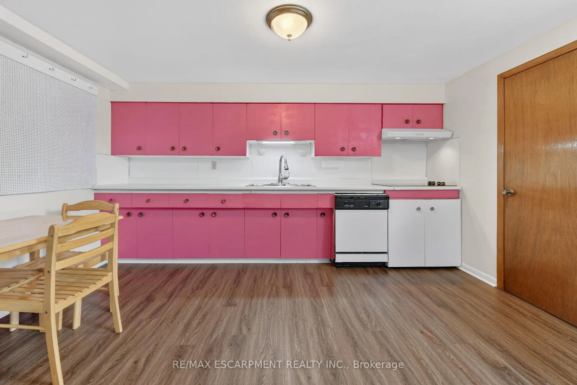 Photo 44 of 16 Southill Drive, Hamilton, Centremount — HOMEH