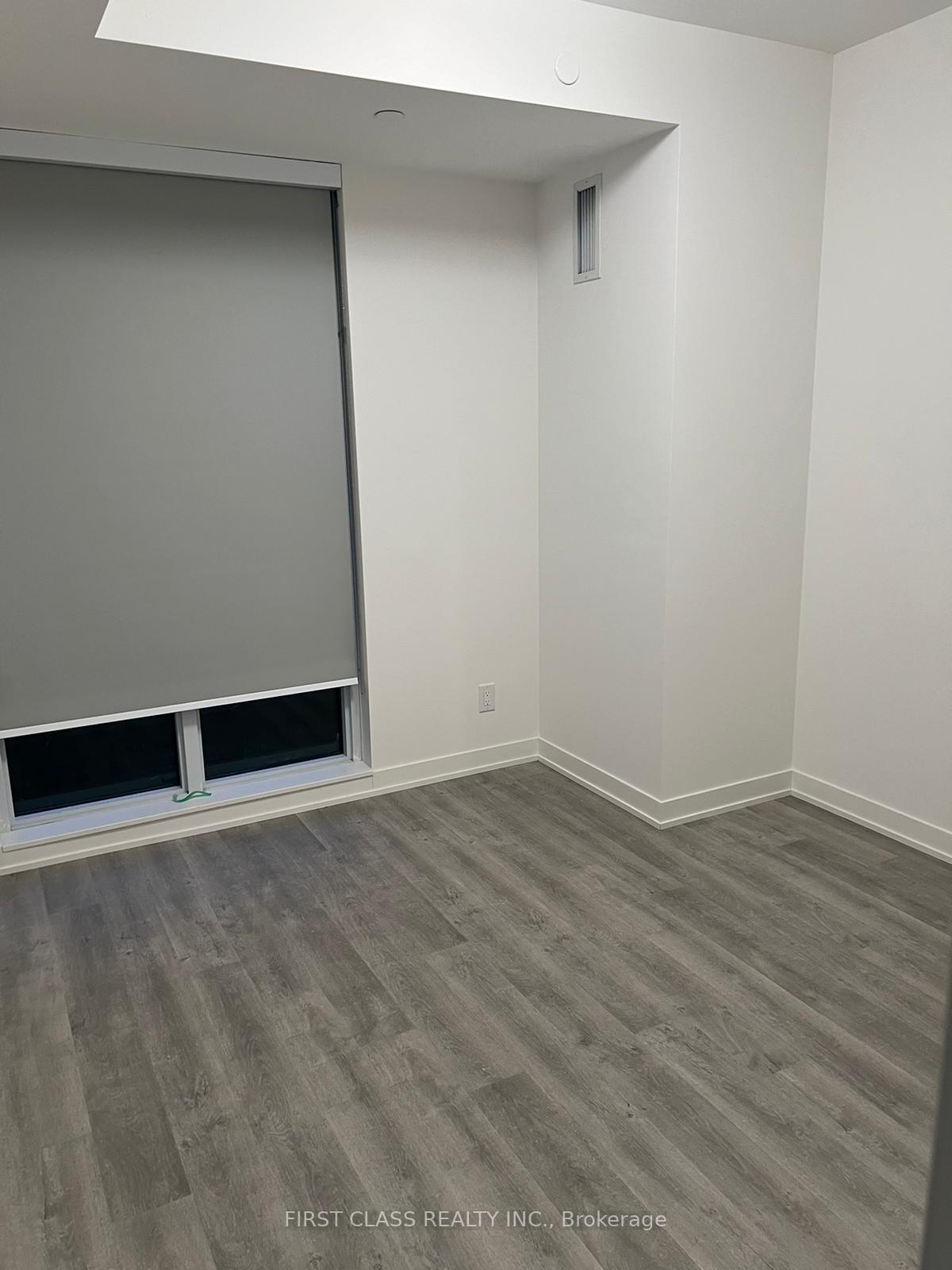 Photo 4 of Unit 907A, 8119 Birchmount Road, Markham, Unionville — HOMEH