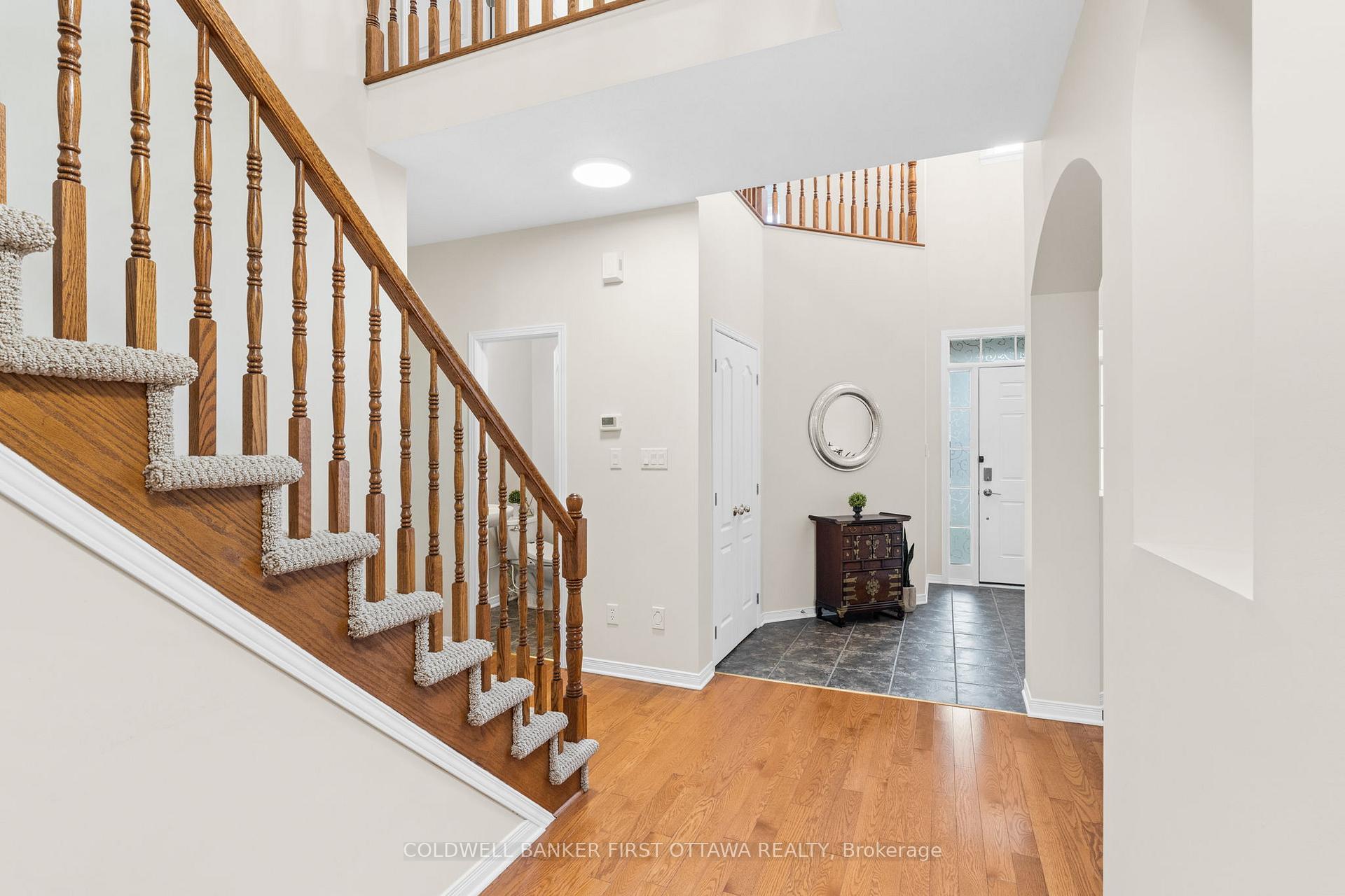 Photo 17 of 9 Calderwood Way, Ottawa, Barrhaven - Stonebridge — HOMEH