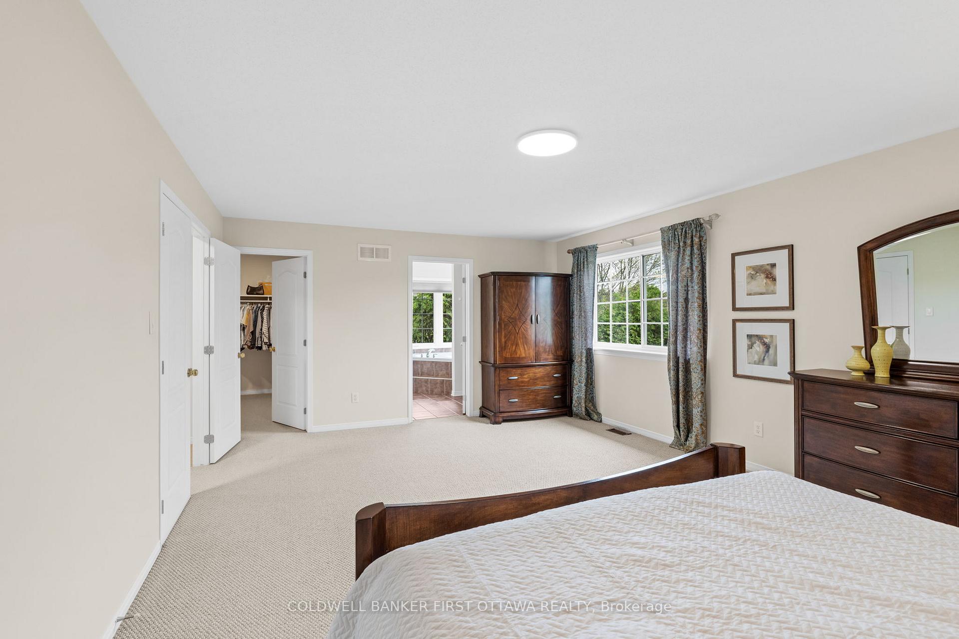 Photo 21 of 9 Calderwood Way, Ottawa, Barrhaven - Stonebridge — HOMEH