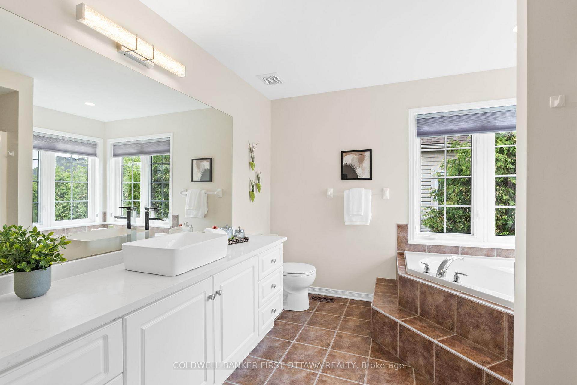Photo 22 of 9 Calderwood Way, Ottawa, Barrhaven - Stonebridge — HOMEH