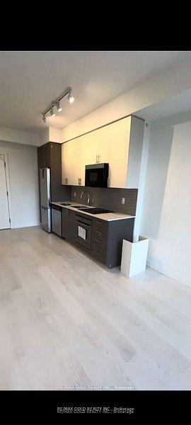 Photo 11 of Unit 616, 415 Main Street, Hamilton, Kirkendall — HOMEH