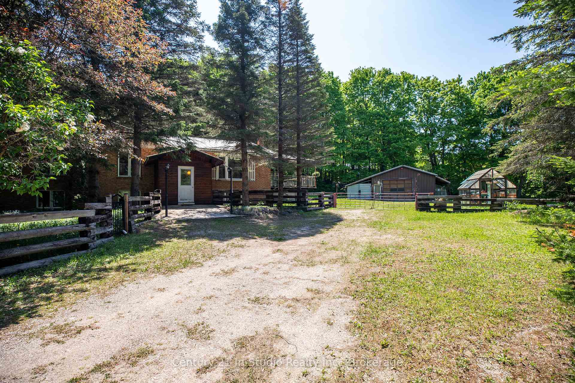 Photo 2 of 212 Canrobert Street, Grey Highlands — HOMEH
