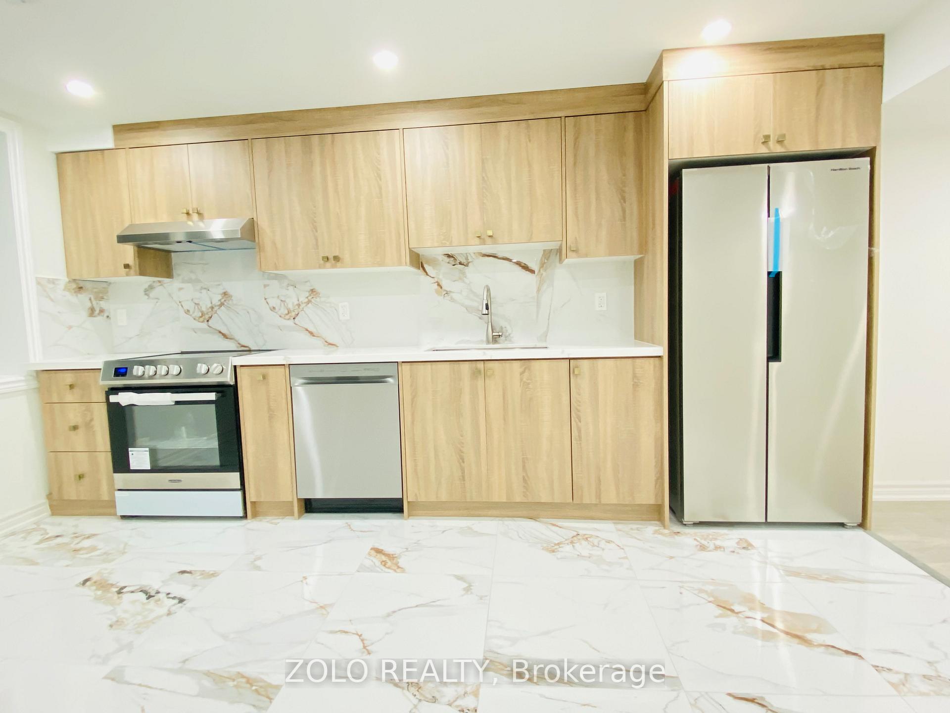 Photo 2 of Unit Lower, 28 Shepherd Drive, Barrie, Rural Barrie Southeast — HOMEH