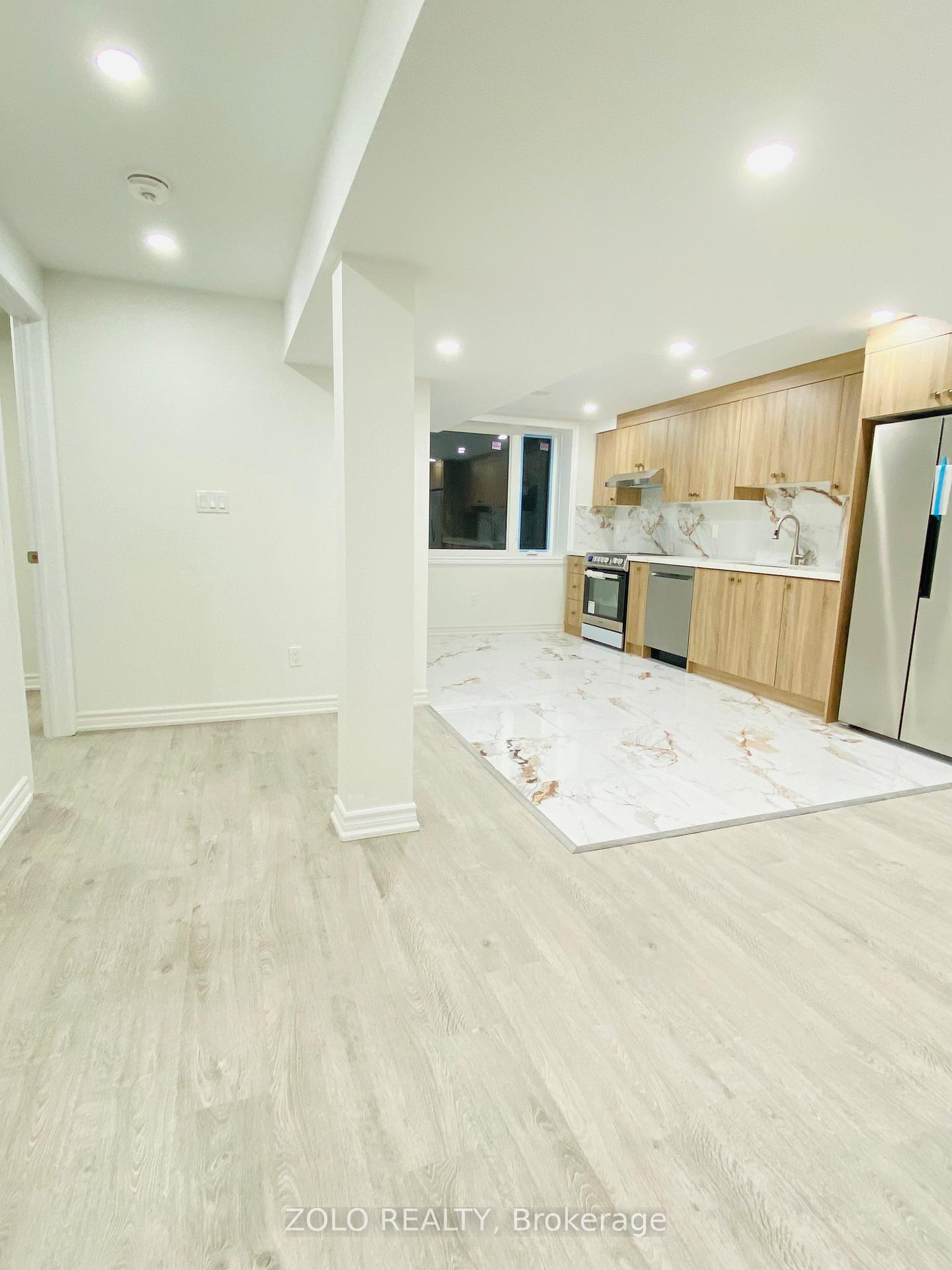 Photo 3 of Unit Lower, 28 Shepherd Drive, Barrie, Rural Barrie Southeast — HOMEH