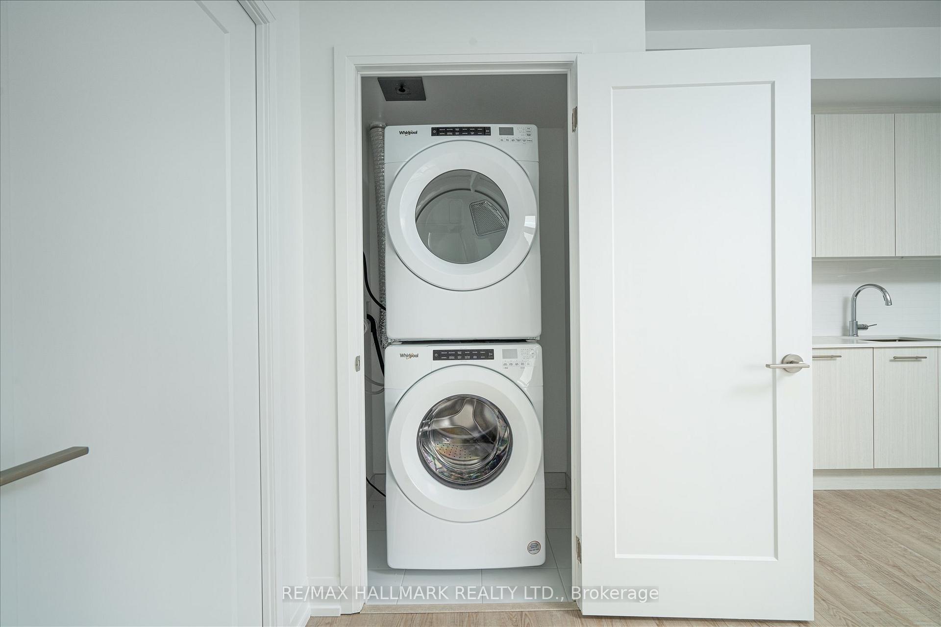 Photo 12 of Unit 1802, 286 Main Street, Toronto, East End-Danforth — HOMEH