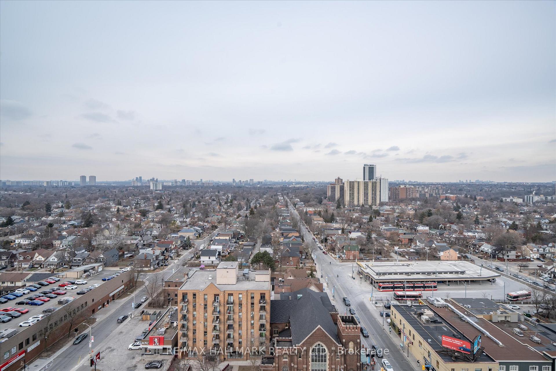 Photo 17 of Unit 1802, 286 Main Street, Toronto, East End-Danforth — HOMEH