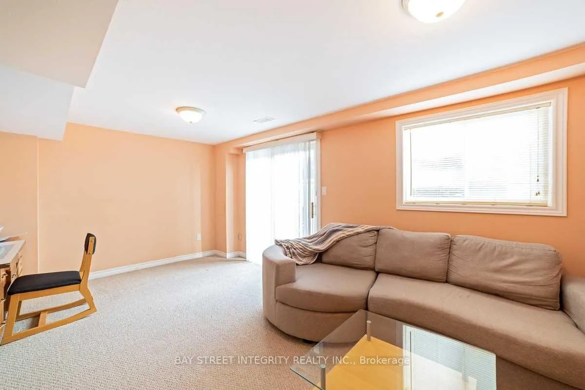 Photo 15 of 13 Vansickle Street, Hamilton, Ancaster — HOMEH