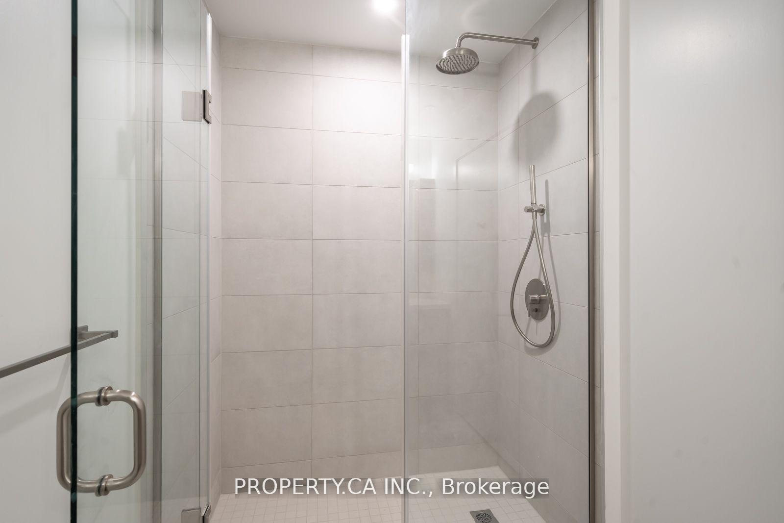 Photo 11 of Unit 305, 2020 Bathurst Street, Toronto, Humewood-Cedarvale — HOMEH