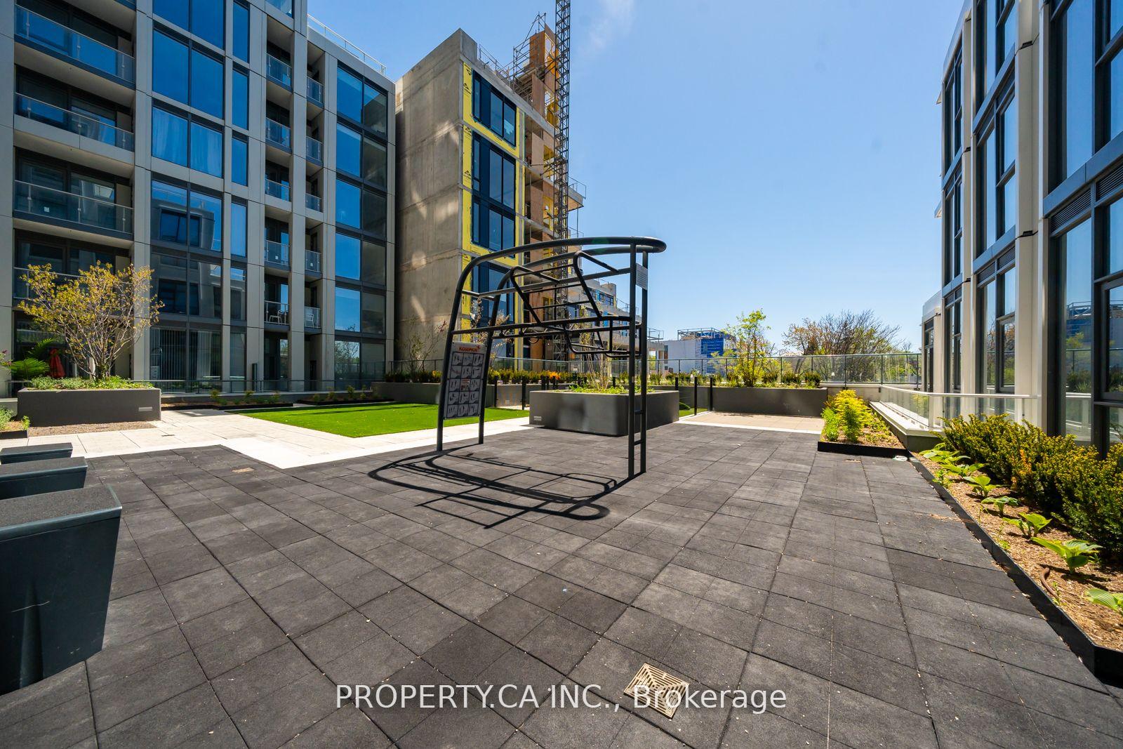 Photo 24 of Unit 305, 2020 Bathurst Street, Toronto, Humewood-Cedarvale — HOMEH