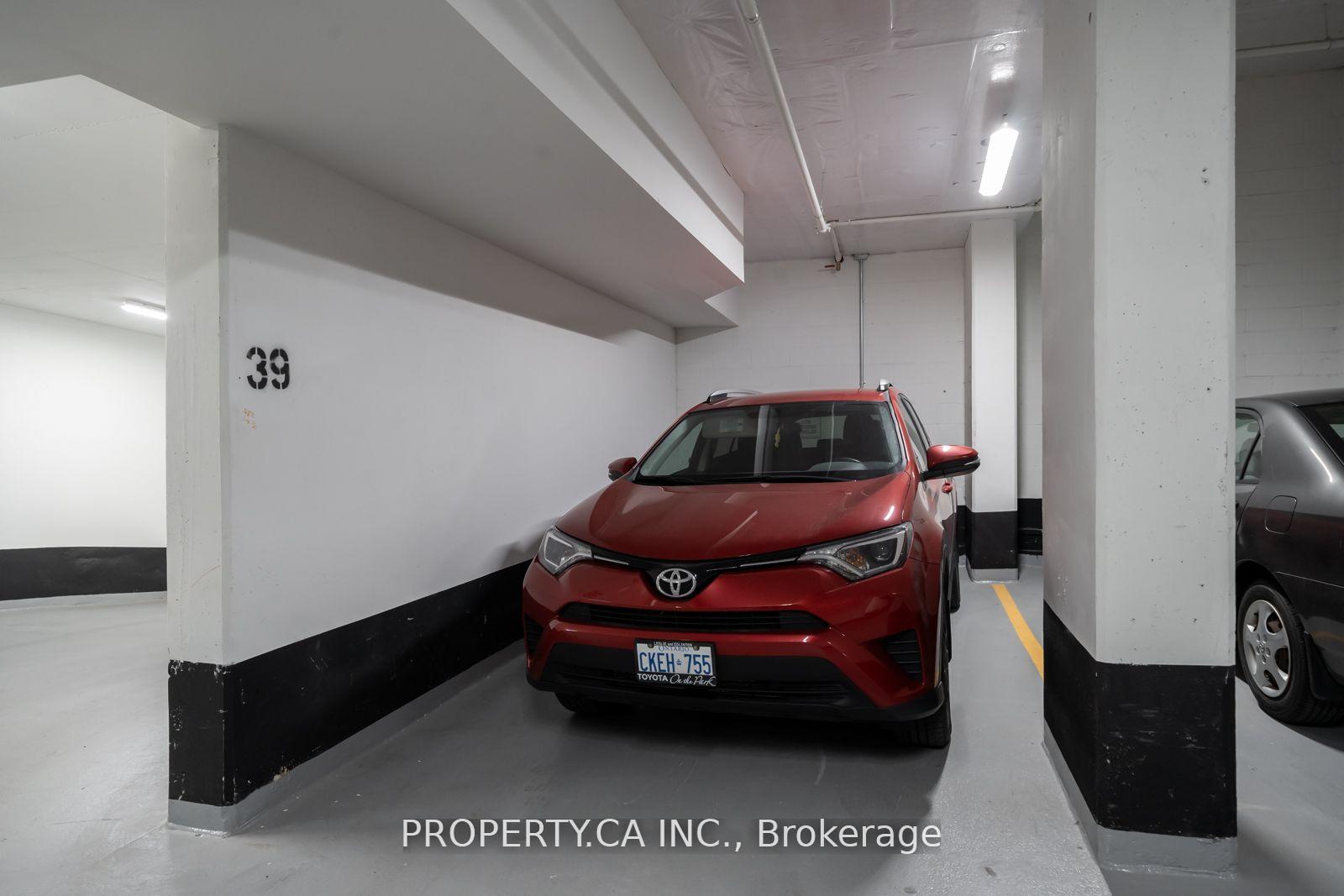 Photo 21 of Unit 305, 2020 Bathurst Street, Toronto, Humewood-Cedarvale — HOMEH