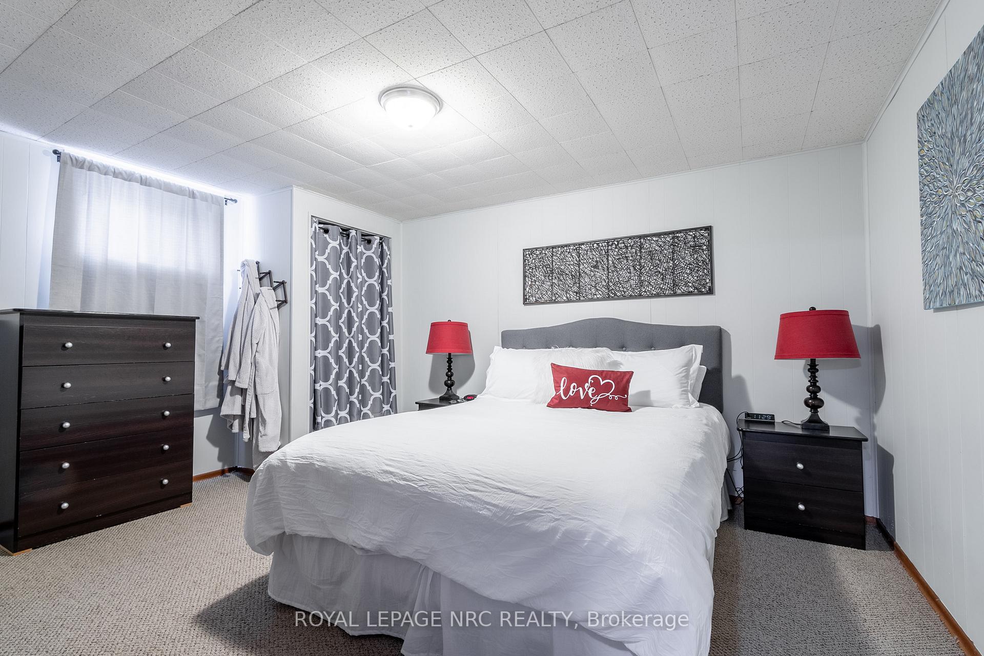 Photo 35 of 27 Forest Road, Grimsby, Grimsby Beach — HOMEH