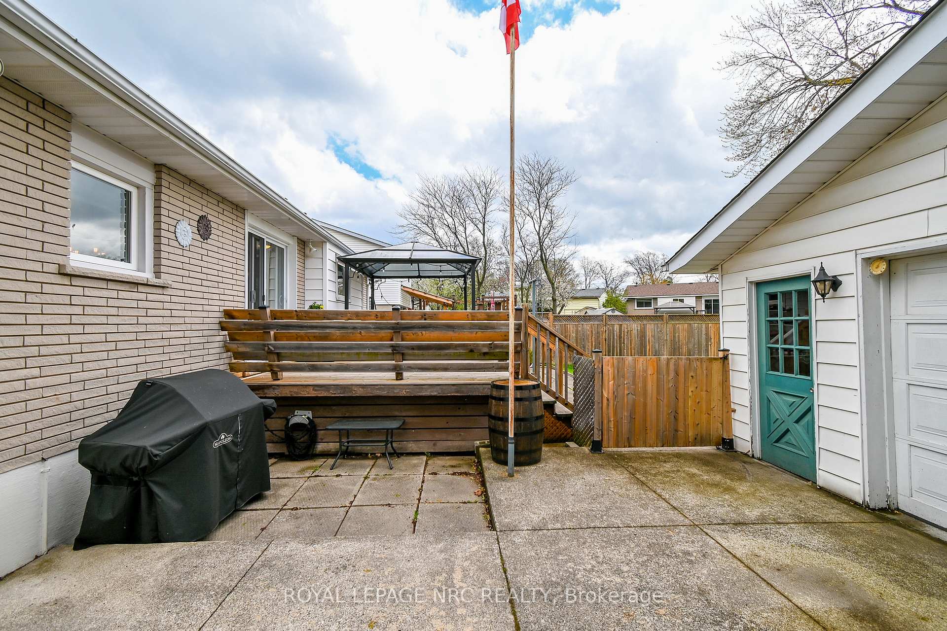 Photo 39 of 27 Forest Road, Grimsby, Grimsby Beach — HOMEH