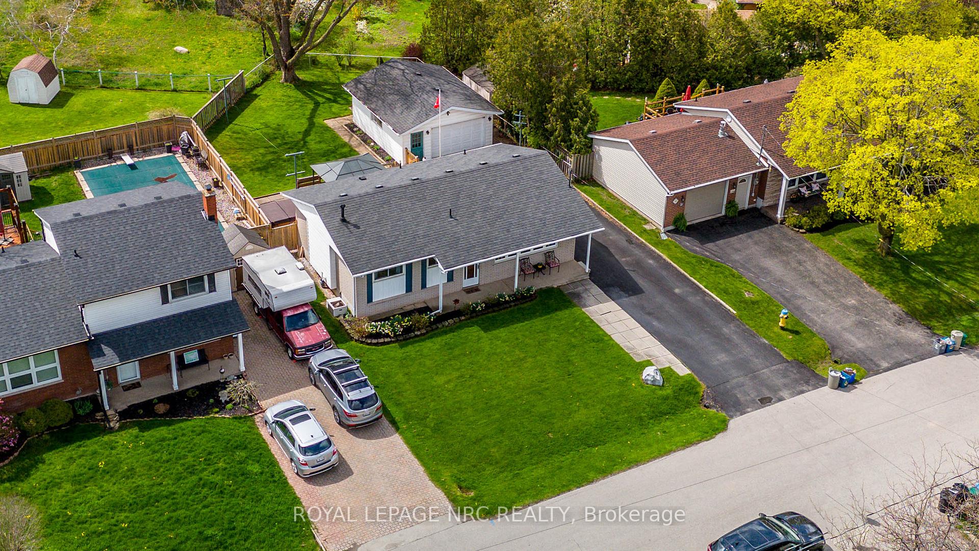 Photo 46 of 27 Forest Road, Grimsby, Grimsby Beach — HOMEH