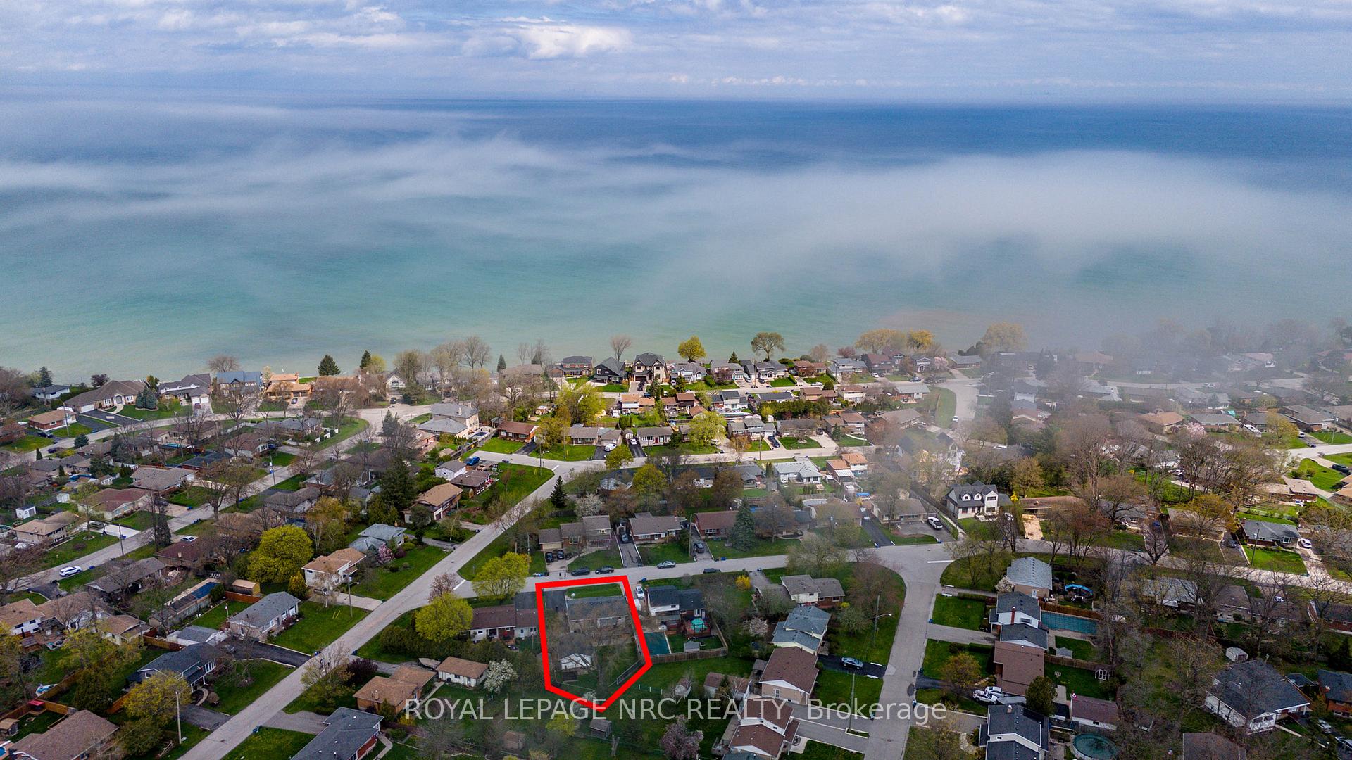 Photo 49 of 27 Forest Road, Grimsby, Grimsby Beach — HOMEH