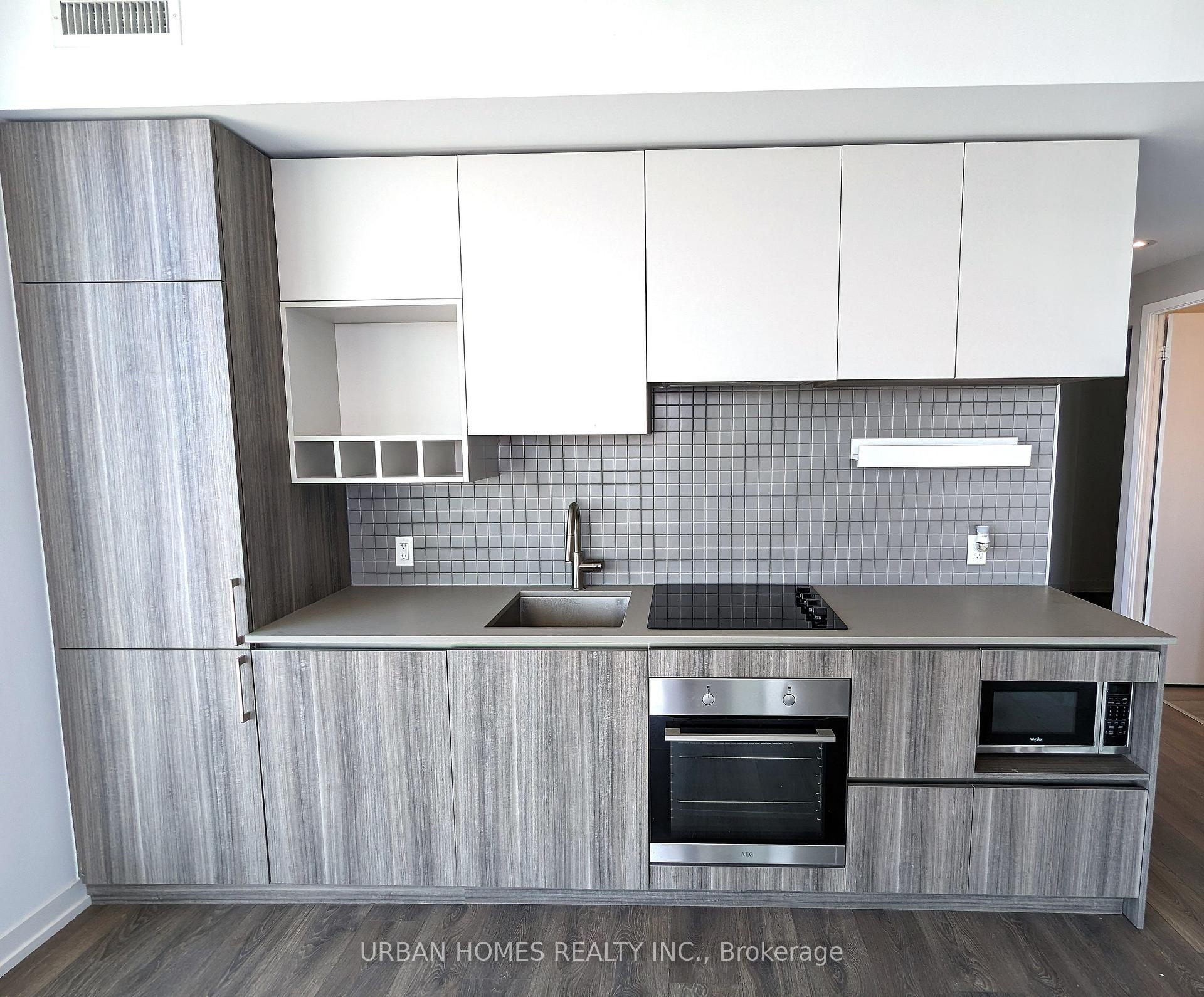 Photo 14 of Unit 3909, 5 Buttermill Avenue, Vaughan, Vaughan Corporate Centre — HOMEH