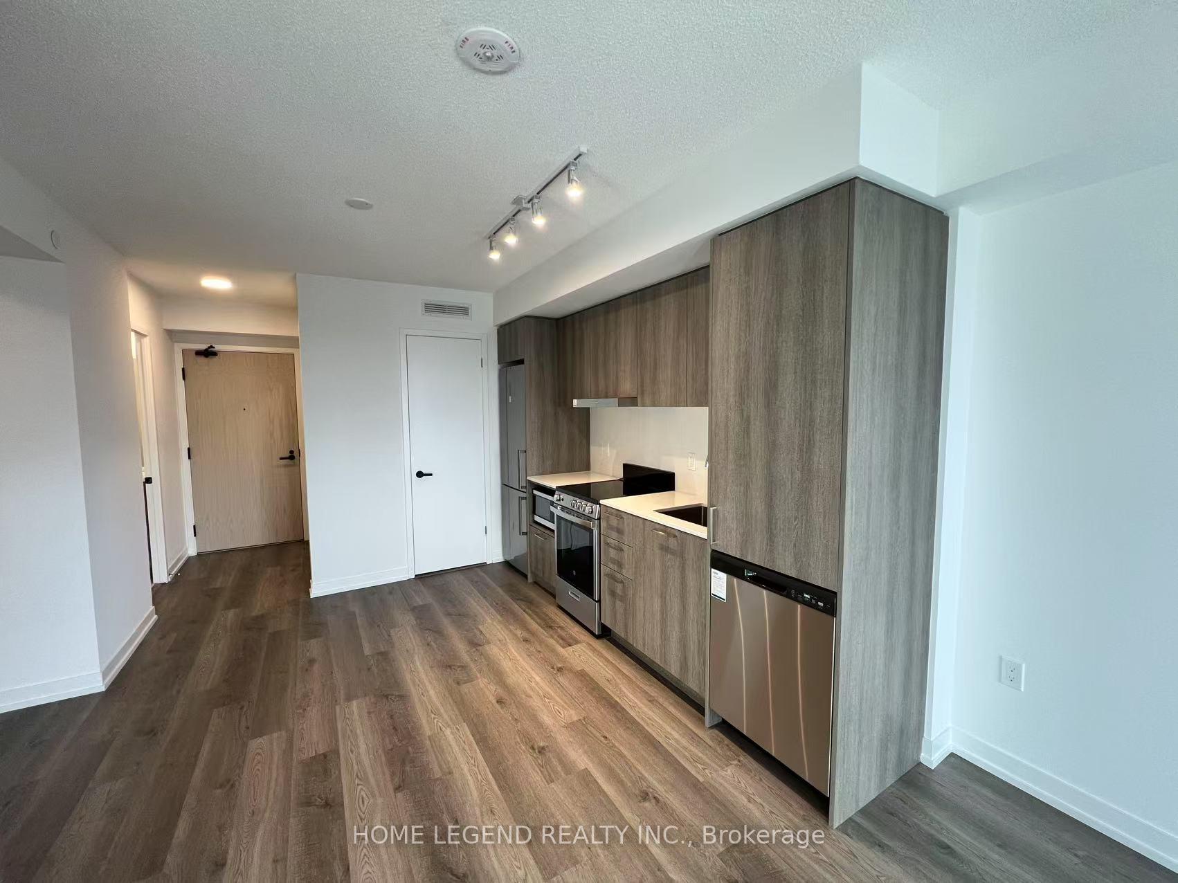 Photo 5 of Unit 1210, 195 Commerce Street, Vaughan, Vaughan Corporate Centre — HOMEH